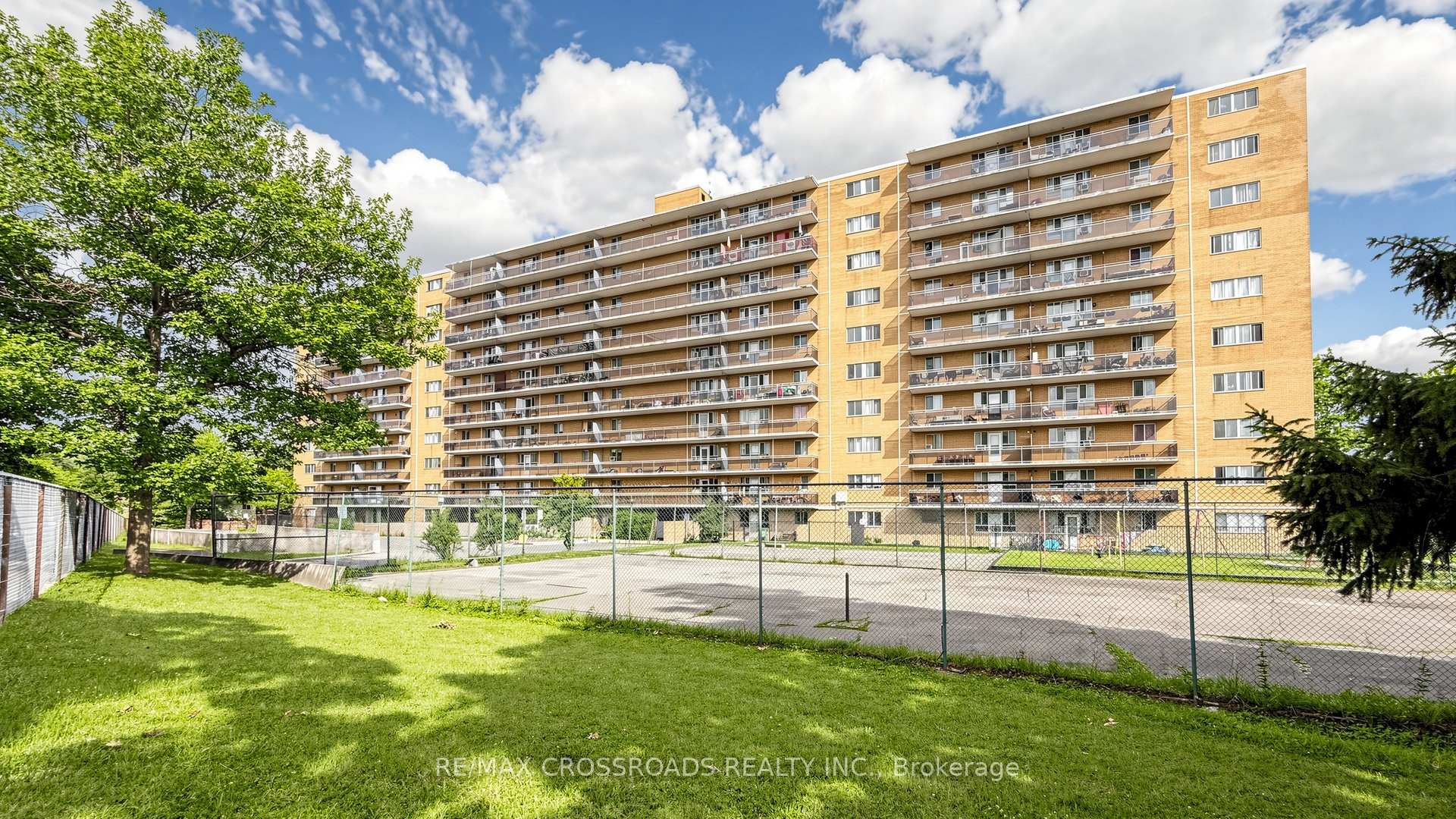 Photo 12 of Unit 817, 100 Dundalk Drive, Scarborough, Dorset Park — HOMEH