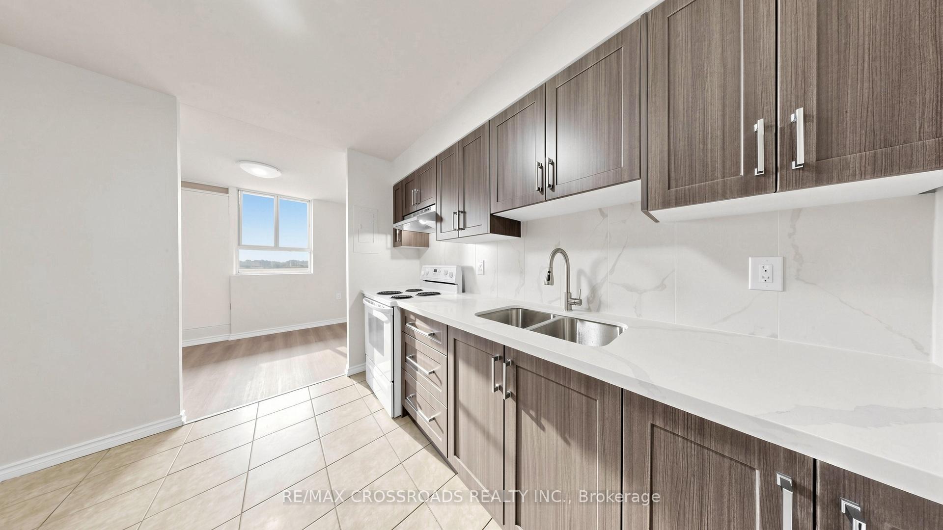 Photo 33 of Unit 817, 100 Dundalk Drive, Scarborough, Dorset Park — HOMEH
