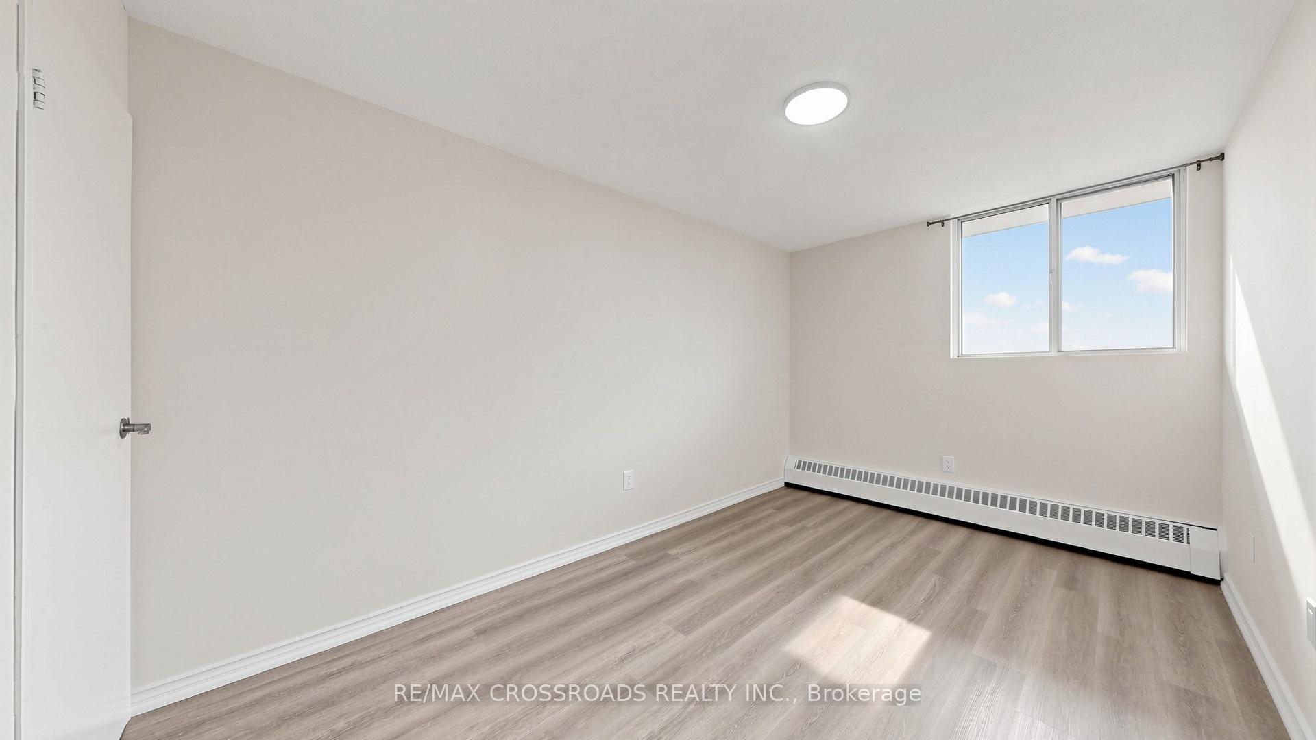 Photo 35 of Unit 817, 100 Dundalk Drive, Scarborough, Dorset Park — HOMEH