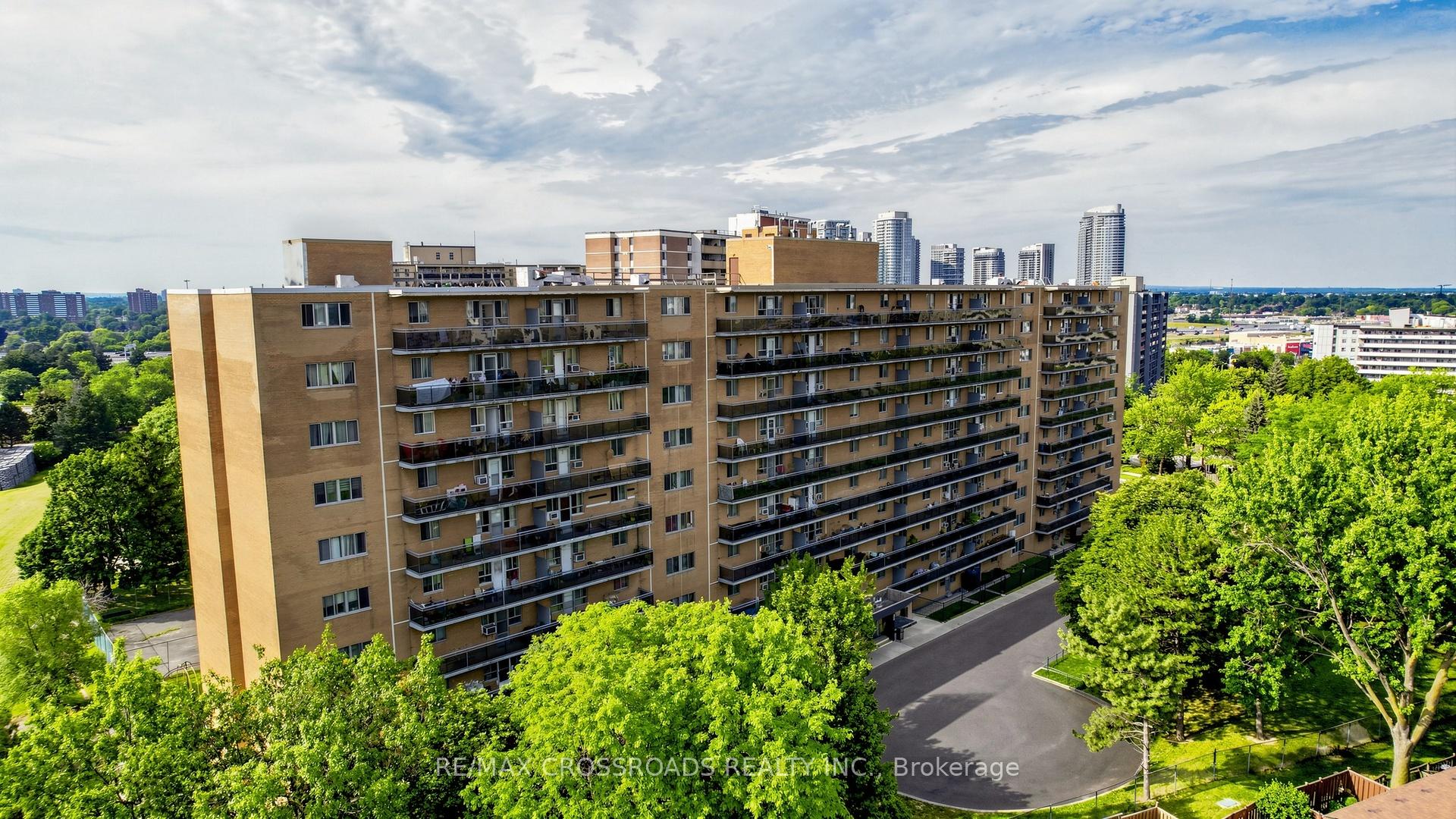 Photo 48 of Unit 817, 100 Dundalk Drive, Scarborough, Dorset Park — HOMEH