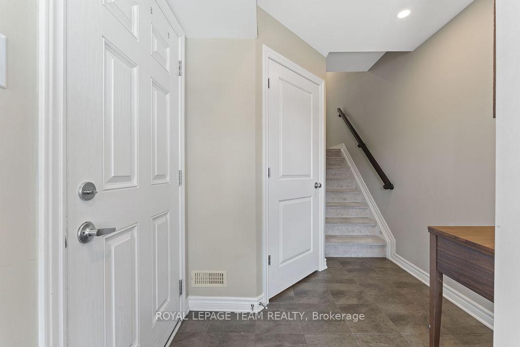 Photo 2 of 534 Tungsten Terrace, Ottawa, Avalon West — HOMEH