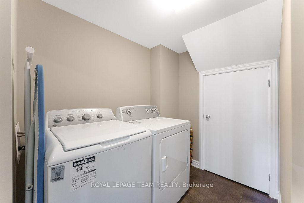 Photo 4 of 534 Tungsten Terrace, Ottawa, Avalon West — HOMEH