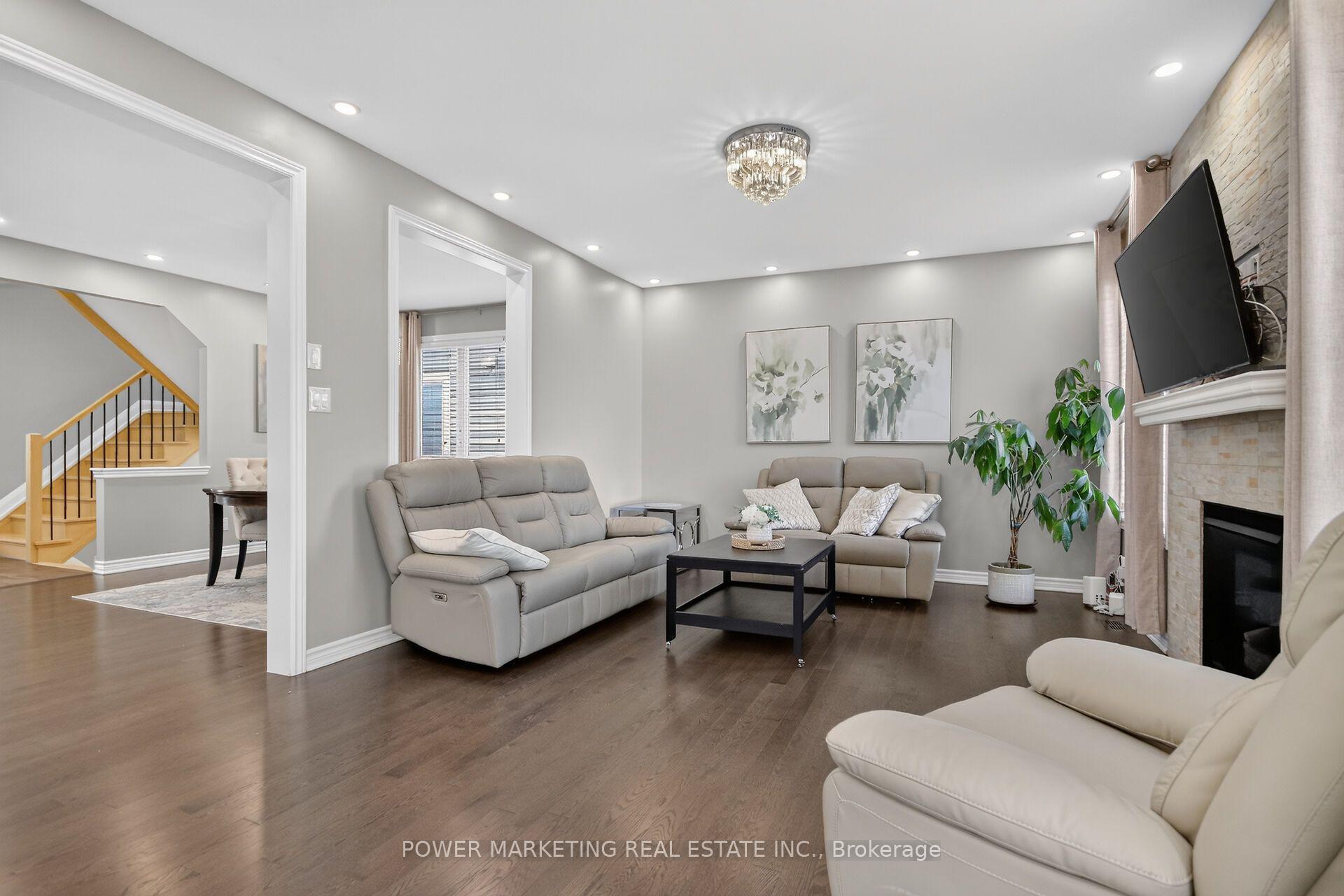 Photo 6 of 26 Palmeto Court, Ottawa, Stittsville (North) — HOMEH