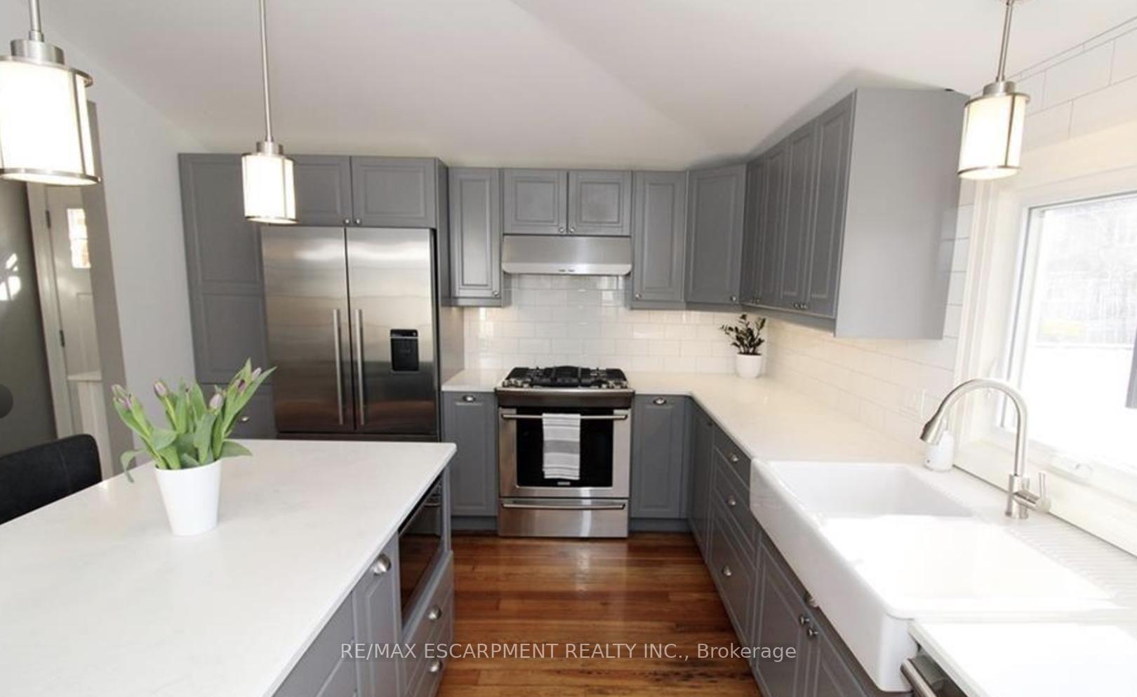 Photo 2 of Unit MAIN, 32 Rodman Street, St. Catharines, Downtown — HOMEH