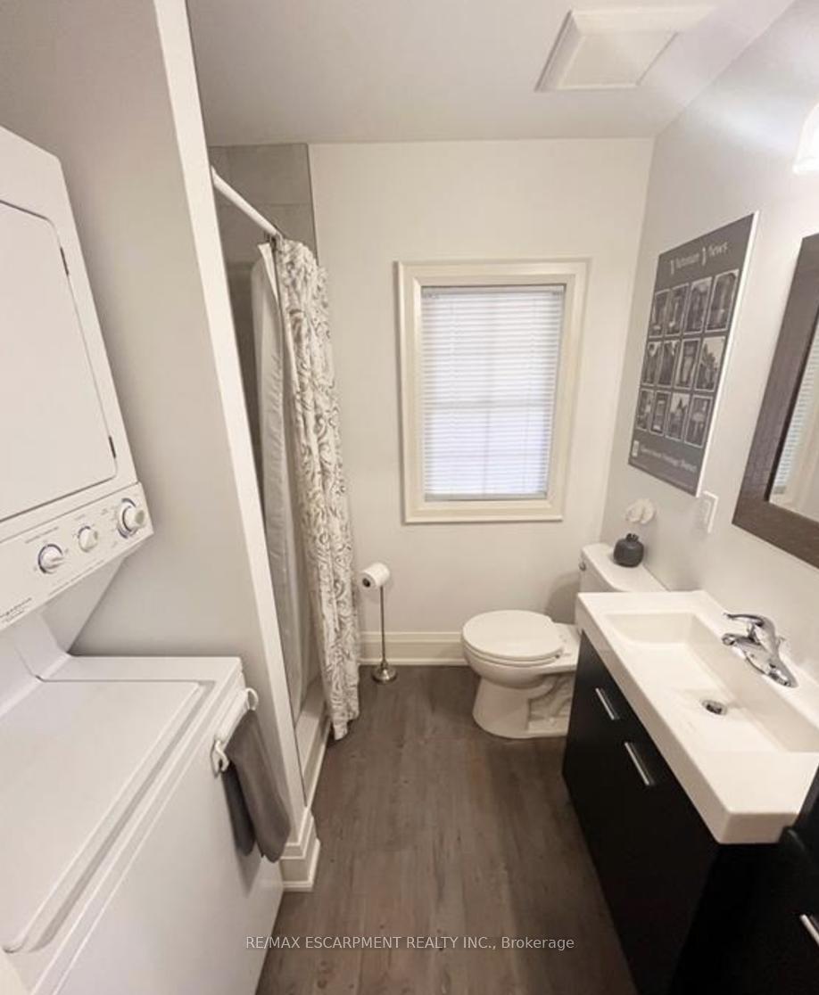 Photo 7 of Unit MAIN, 32 Rodman Street, St. Catharines, Downtown — HOMEH