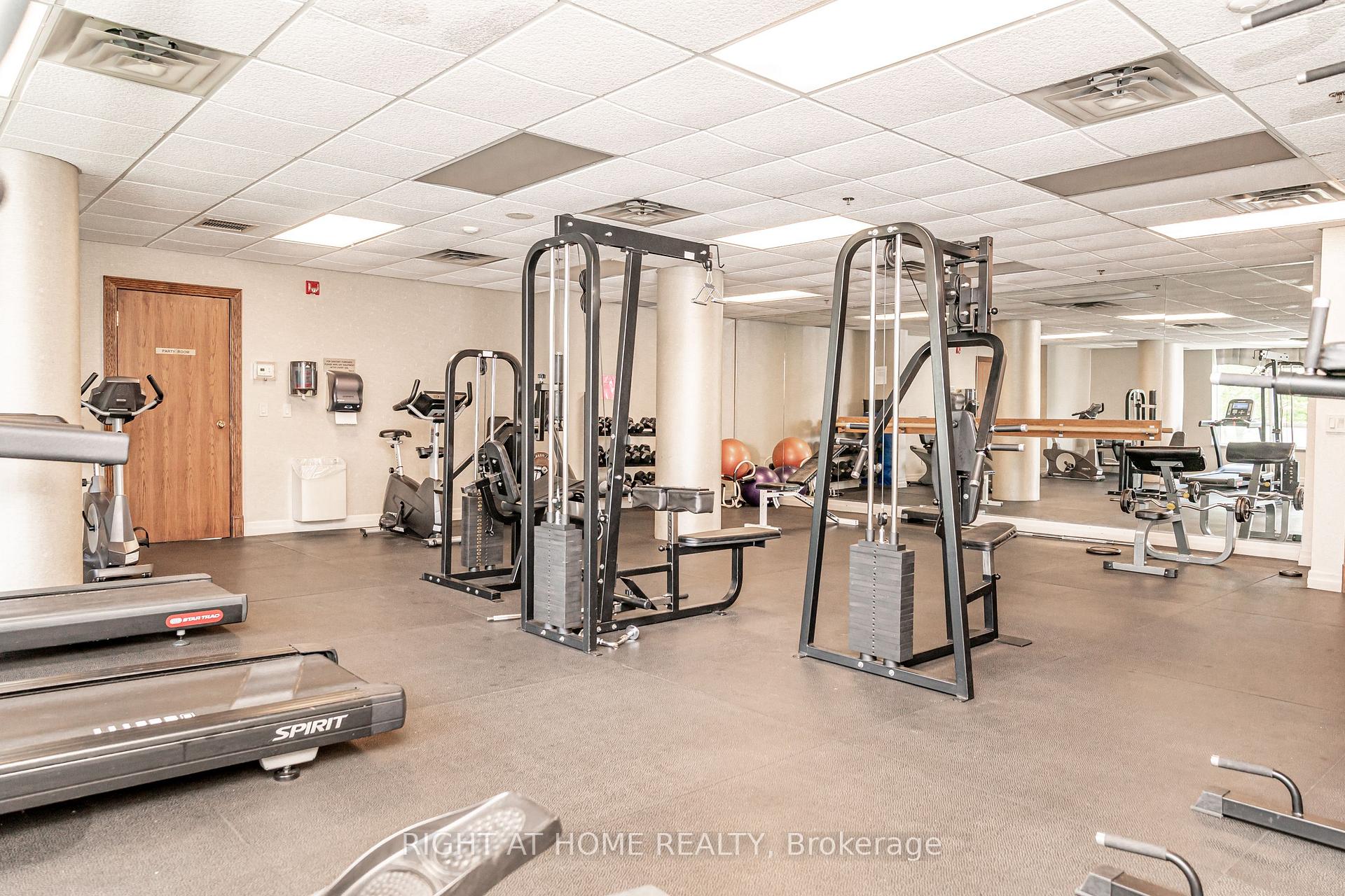 Photo 33 of Unit 1010, 23 Oneida Crescent, Richmond Hill, Langstaff — HOMEH