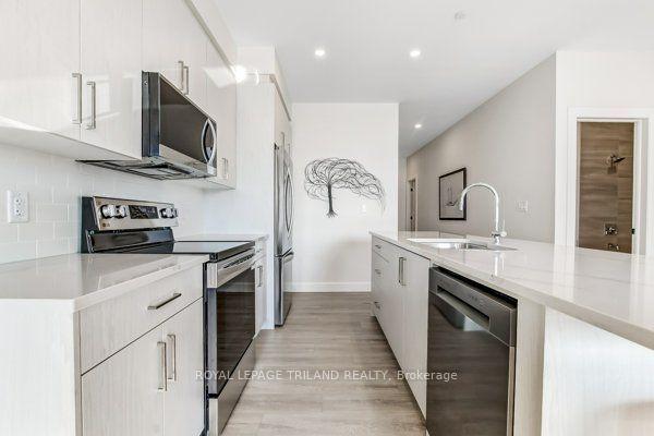 Photo 6 of Unit 408, 16 Compass Trail, Central Elgin, Port Stanley — HOMEH