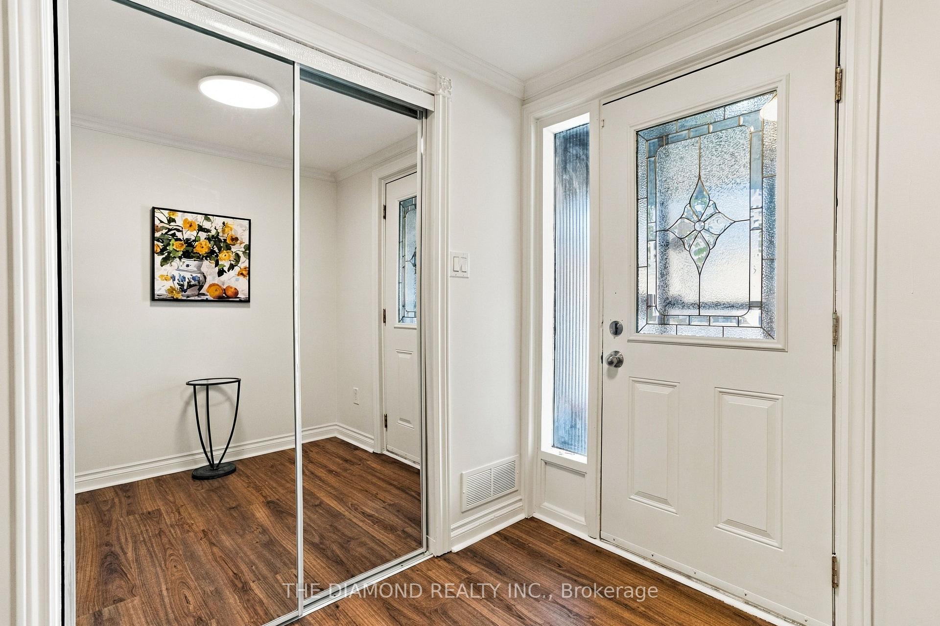 Photo 6 of Unit 96, 41 Carl Shepway, North York, Don Valley Village — HOMEH