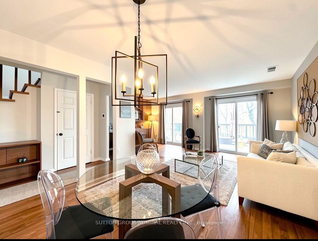 Photo 5 of 19 Backus Court, Markham, Raymerville — HOMEH