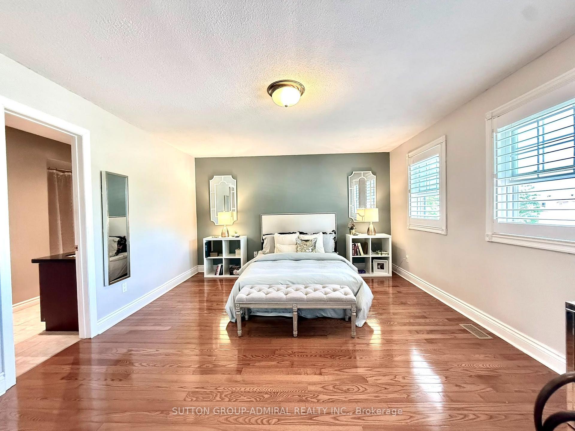 Photo 13 of 19 Backus Court, Markham, Raymerville — HOMEH