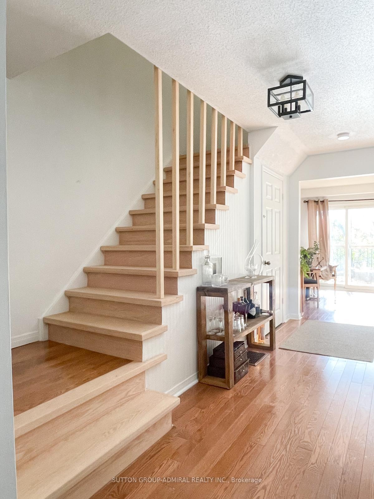 Photo 15 of 19 Backus Court, Markham, Raymerville — HOMEH