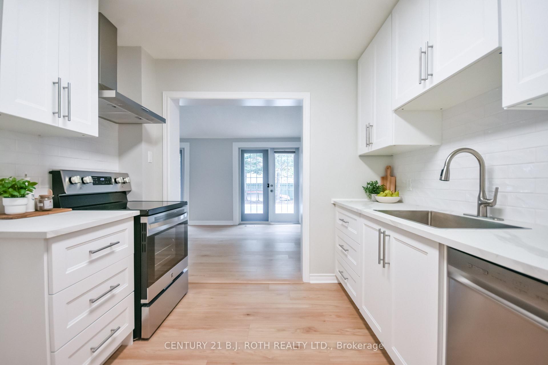 Photo 10 of 77 Pepler Place, Barrie, Sunnidale — HOMEH