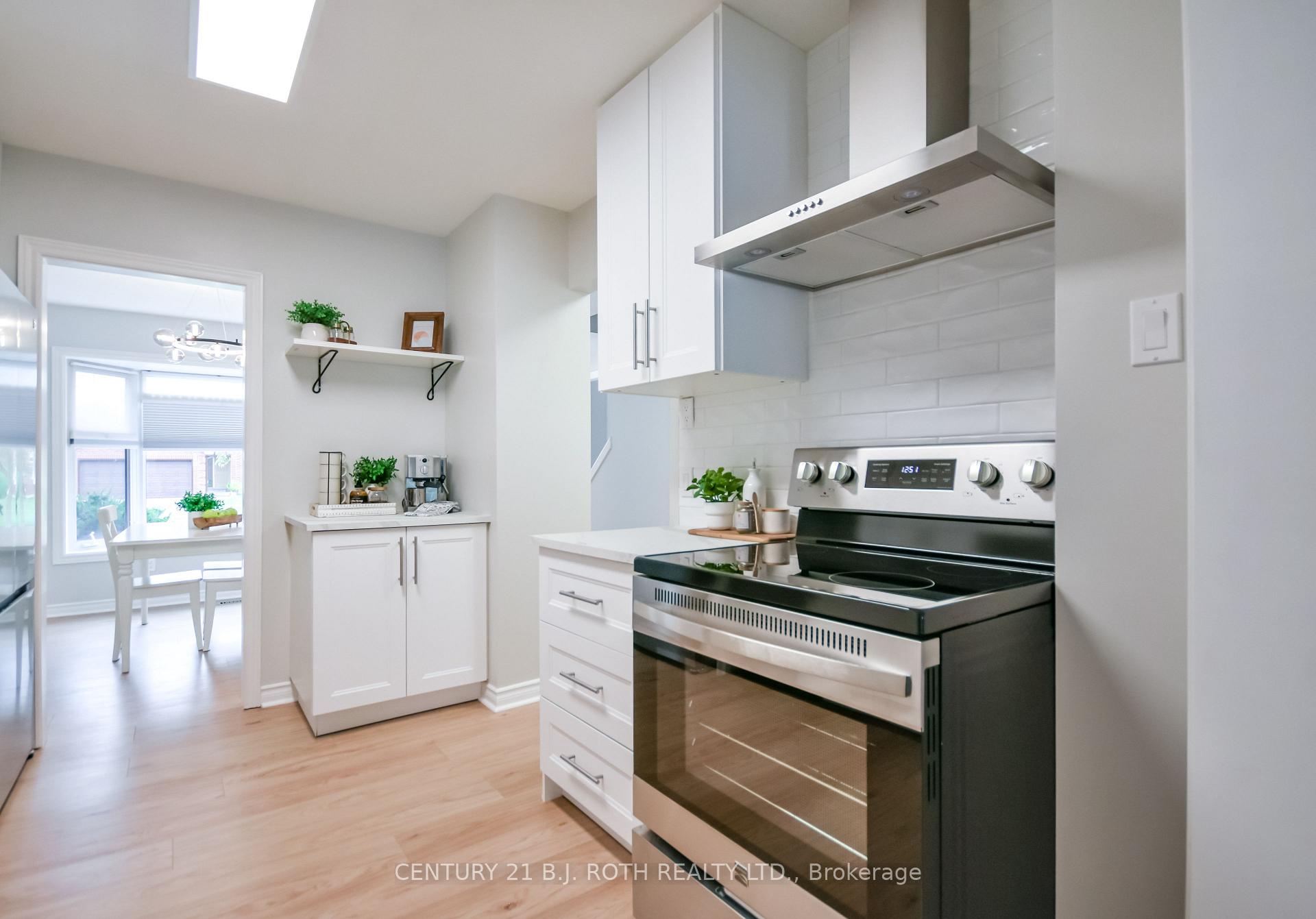 Photo 11 of 77 Pepler Place, Barrie, Sunnidale — HOMEH