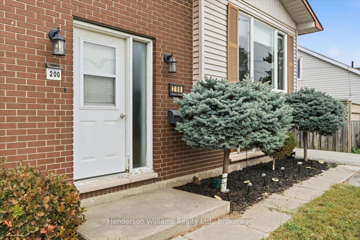 Photo 3 of 200 College Street E, Belleville, Belleville Ward — HOMEH