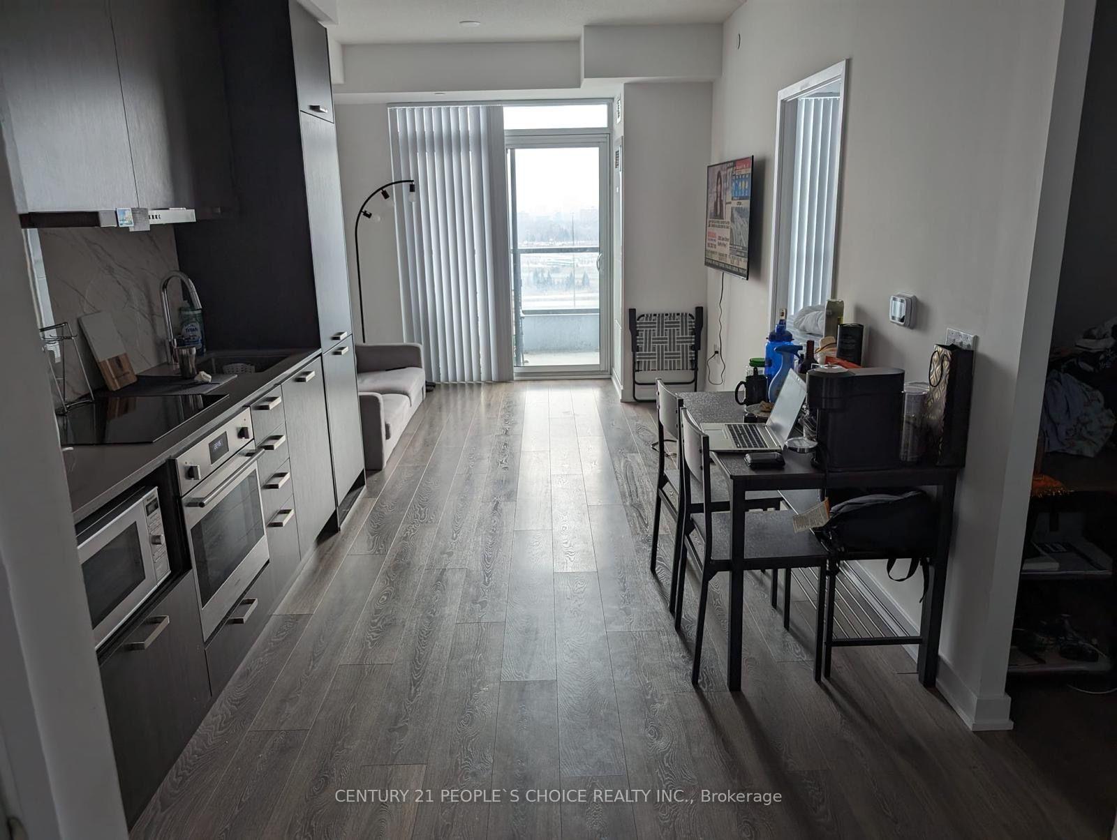 Photo 2 of Unit 1706, 38 Honeycrisp Crescent, Vaughan, Vaughan Corporate Centre — HOMEH