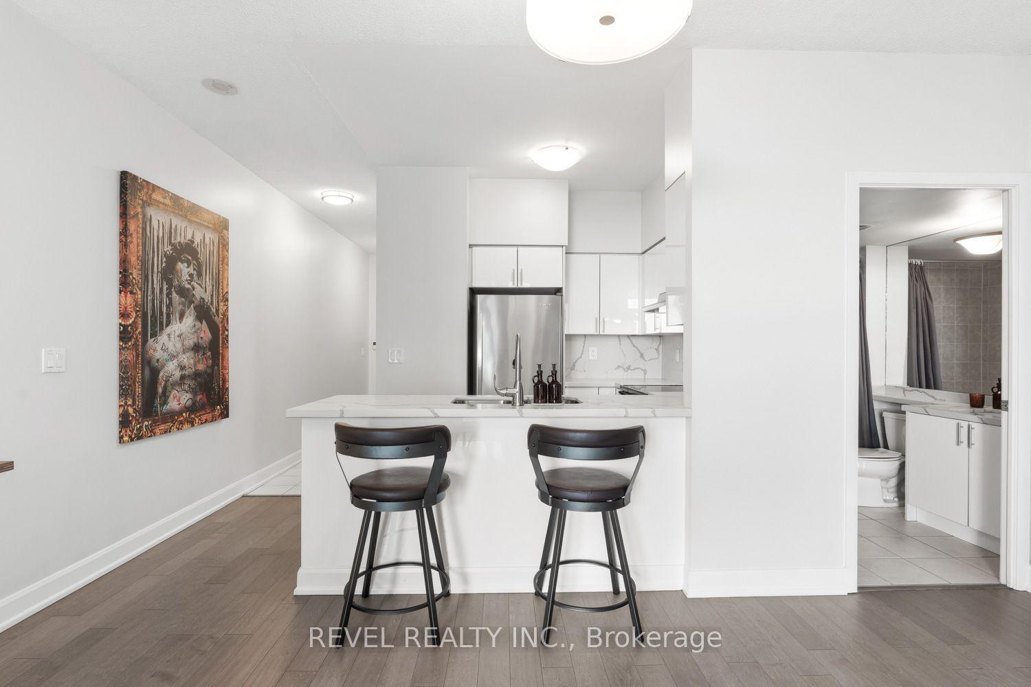 Photo 8 of Unit 2001, 231 Fort York Boulevard, Toronto, Niagara — HOMEH