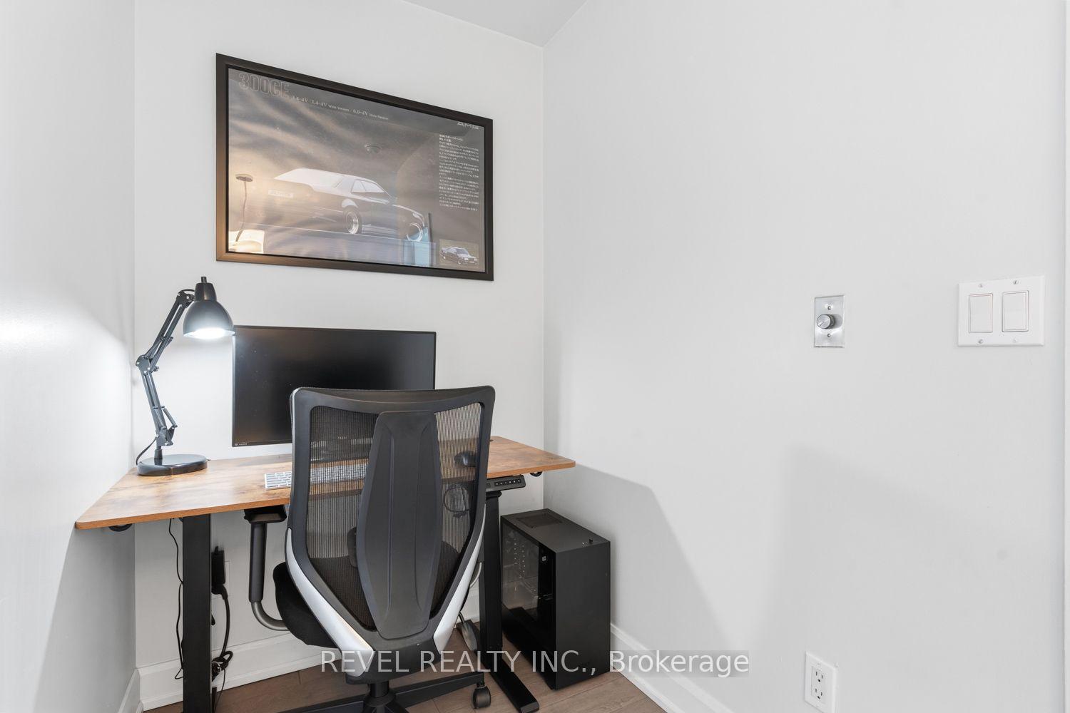 Photo 9 of Unit 2001, 231 Fort York Boulevard, Toronto, Niagara — HOMEH