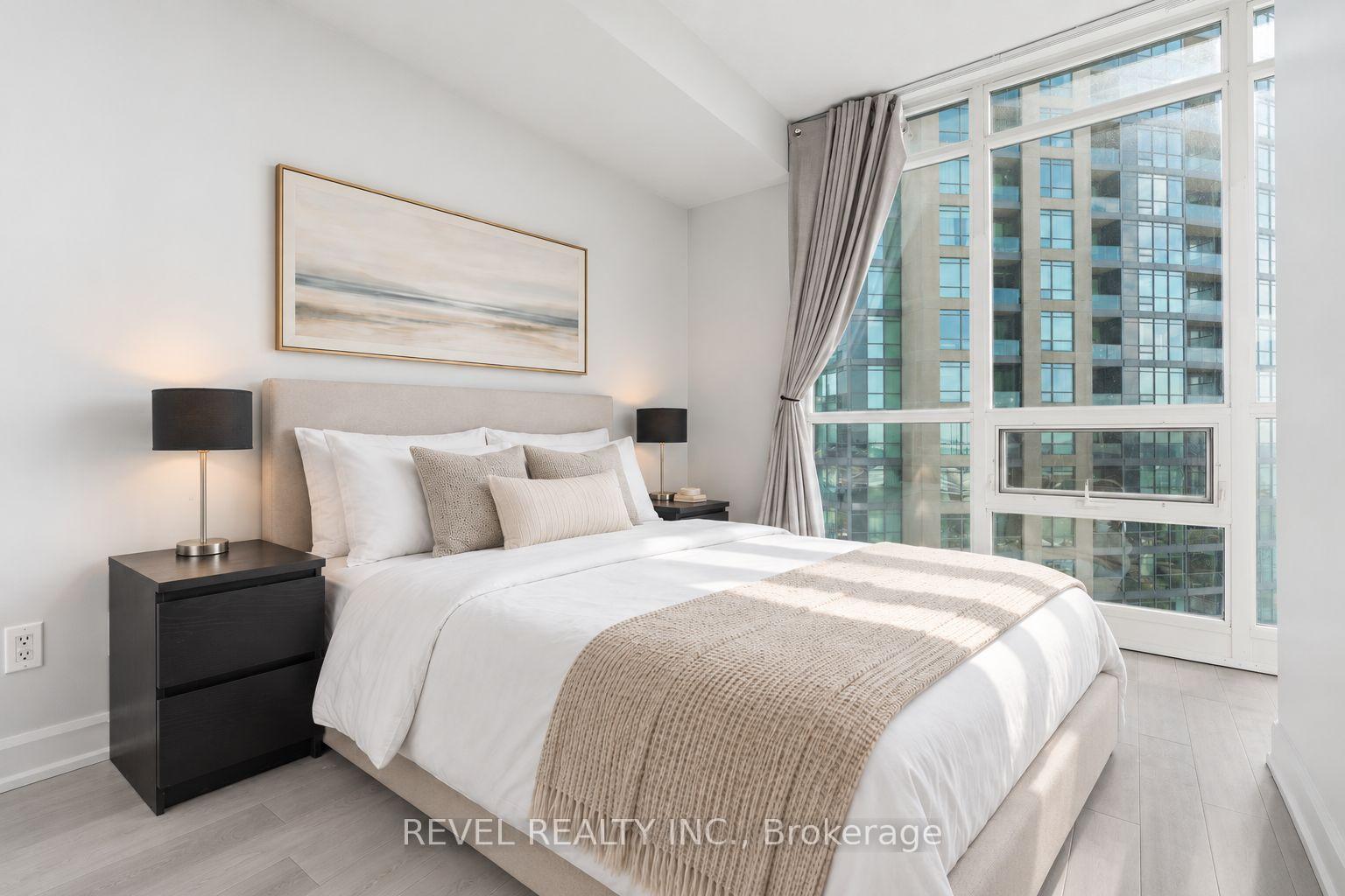 Photo 14 of Unit 2001, 231 Fort York Boulevard, Toronto, Niagara — HOMEH