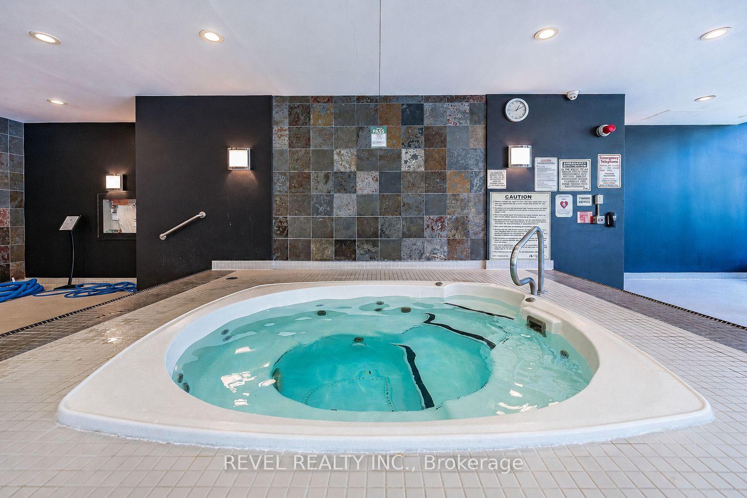 Photo 31 of Unit 2001, 231 Fort York Boulevard, Toronto, Niagara — HOMEH