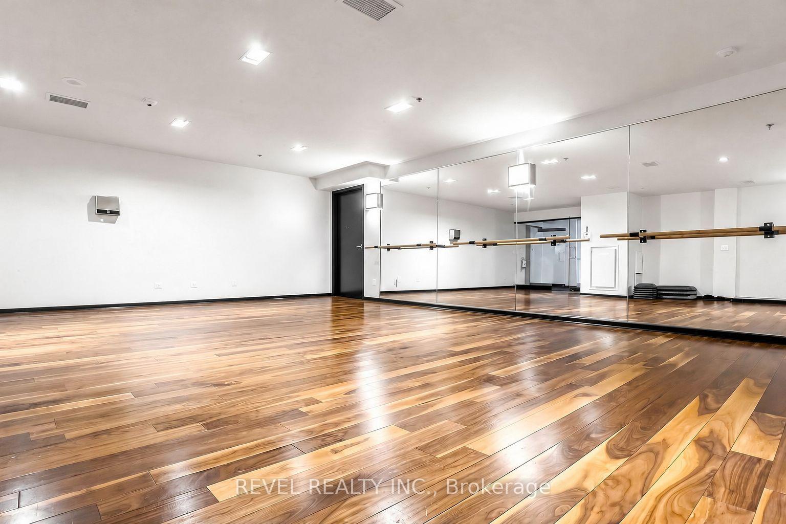 Photo 33 of Unit 2001, 231 Fort York Boulevard, Toronto, Niagara — HOMEH