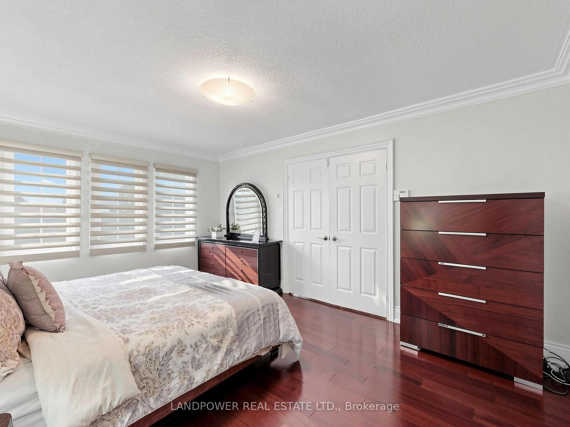 Photo 25 of 16 Longwater Chase, Markham, Unionville — HOMEH