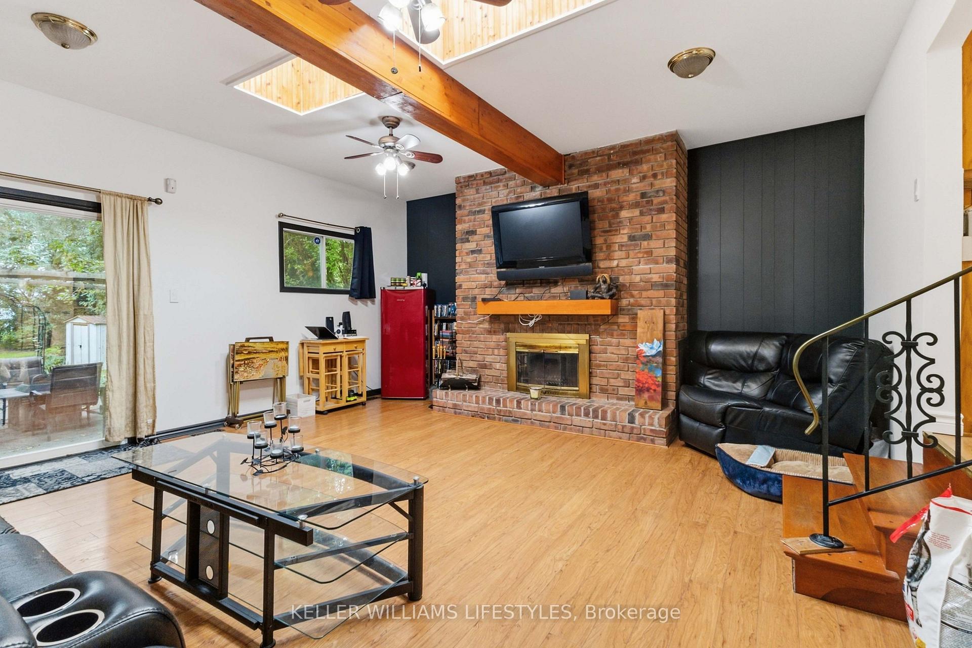 Photo 16 of 573 Hill Street, London, East K — HOMEH
