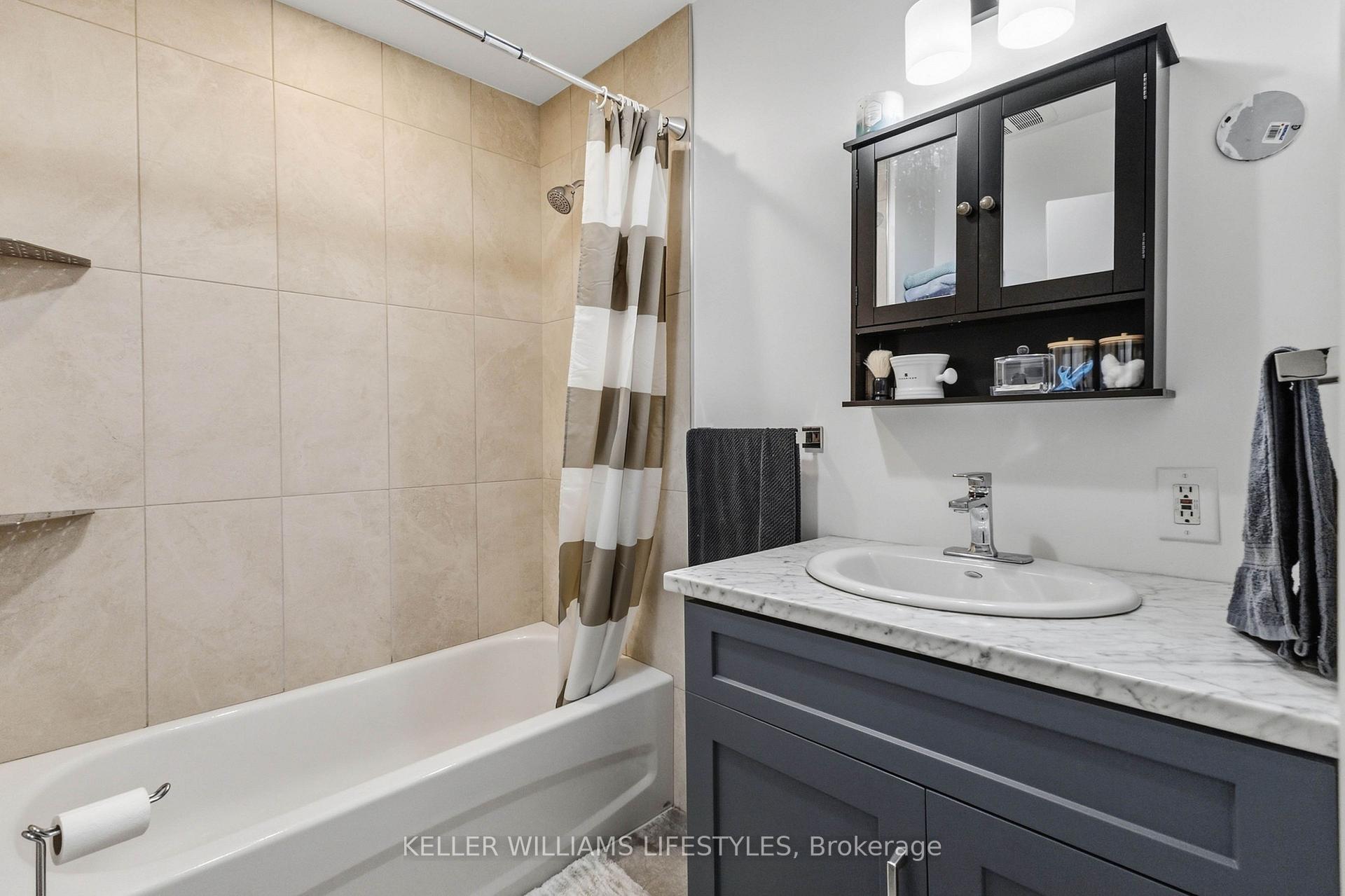 Photo 22 of 573 Hill Street, London, East K — HOMEH