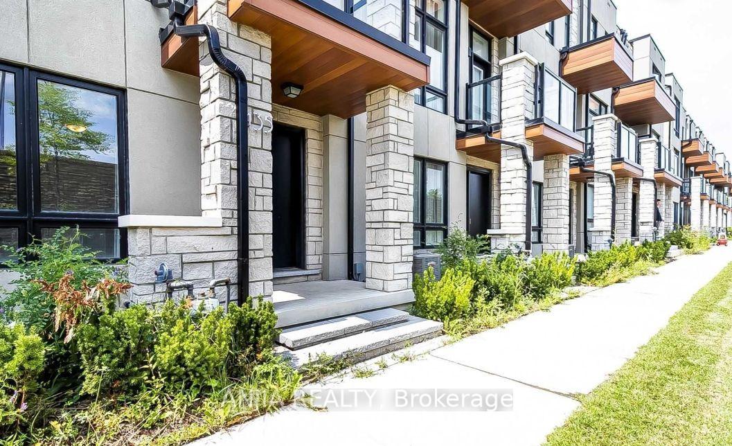Photo of 135 Carpaccio Avenue
