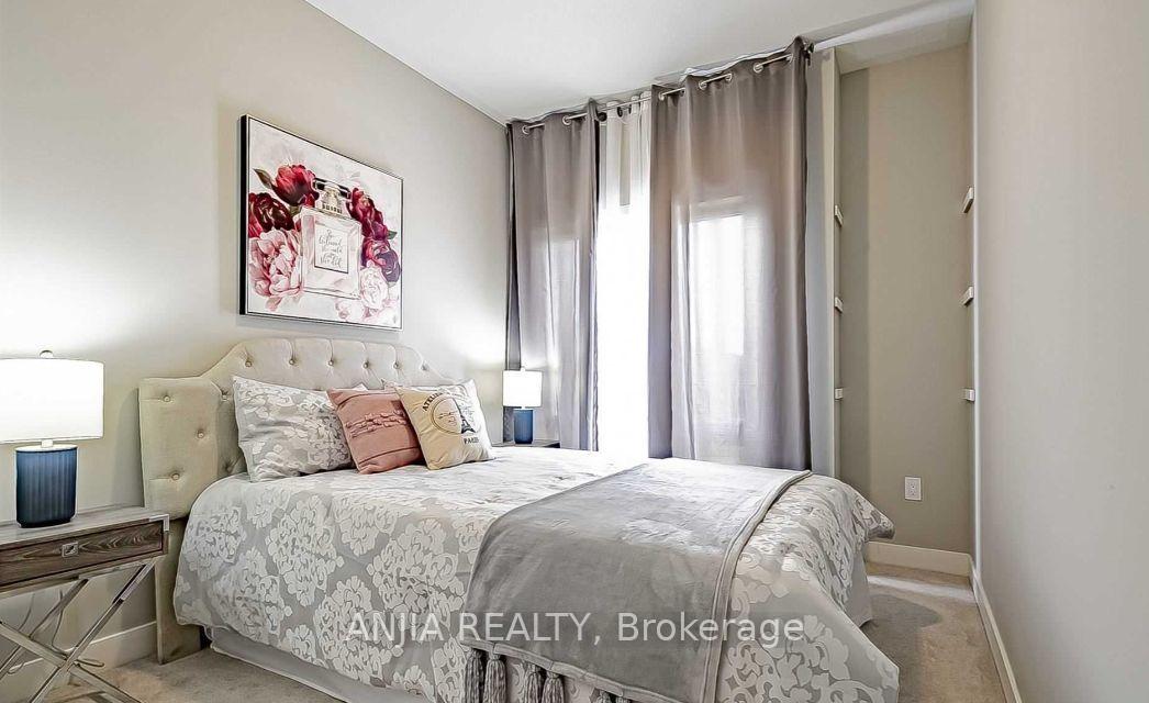Photo 16 of 135 Carpaccio Avenue, Vaughan, Vellore Village — HOMEH