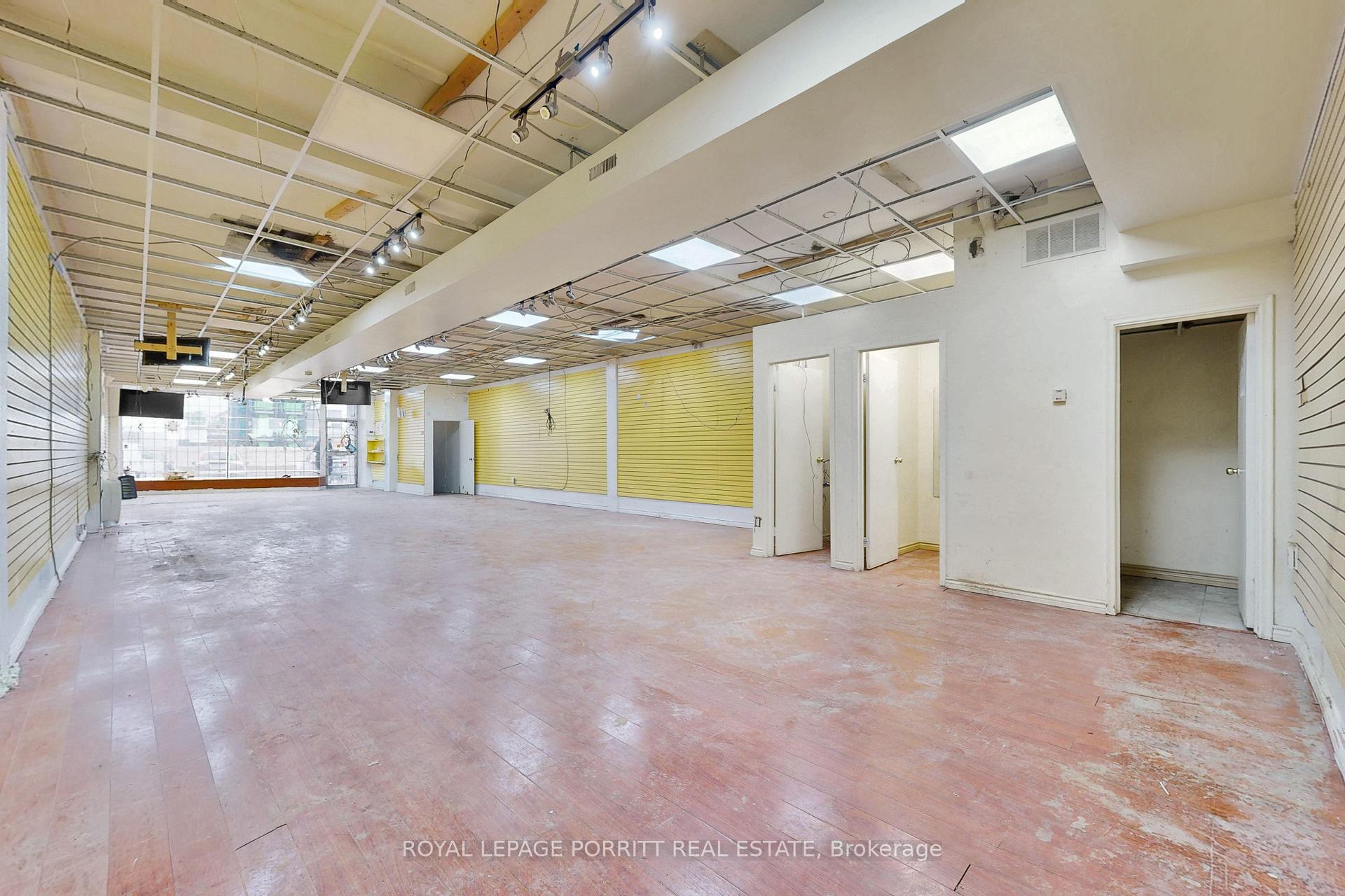 Photo 6 of 2651 Eglinton Avenue E, Scarborough, Kennedy Park — HOMEH