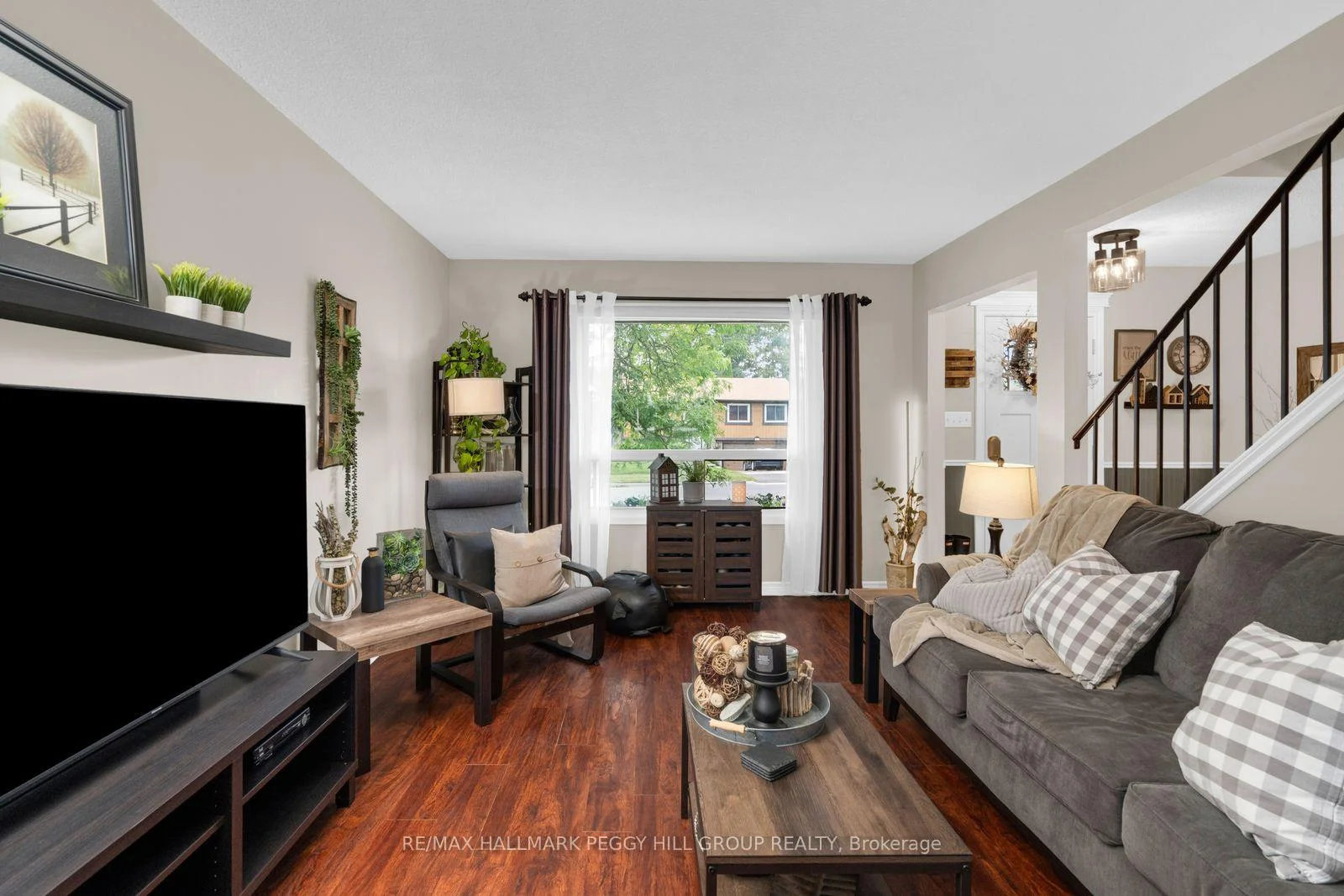 Photo 12 of 48 Oren Boulevard, Barrie, Sunnidale — HOMEH