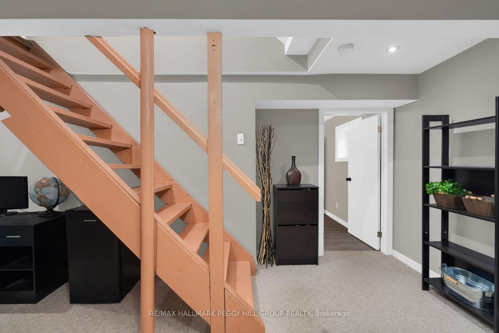 Photo 32 of 48 Oren Boulevard, Barrie, Sunnidale — HOMEH