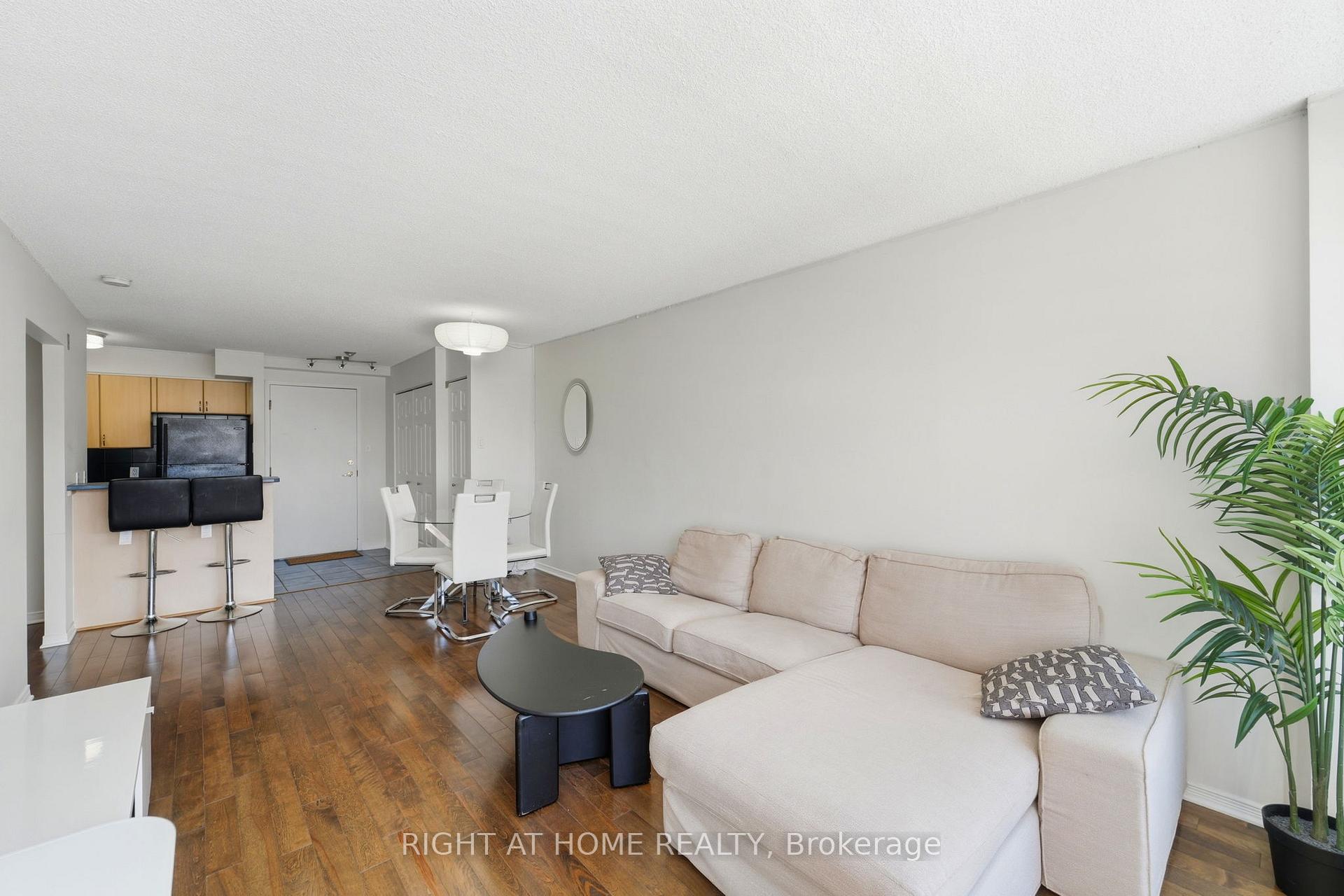 Photo 11 of Unit 309, 225 Alvin Road N, Ottawa, Manor Park — HOMEH