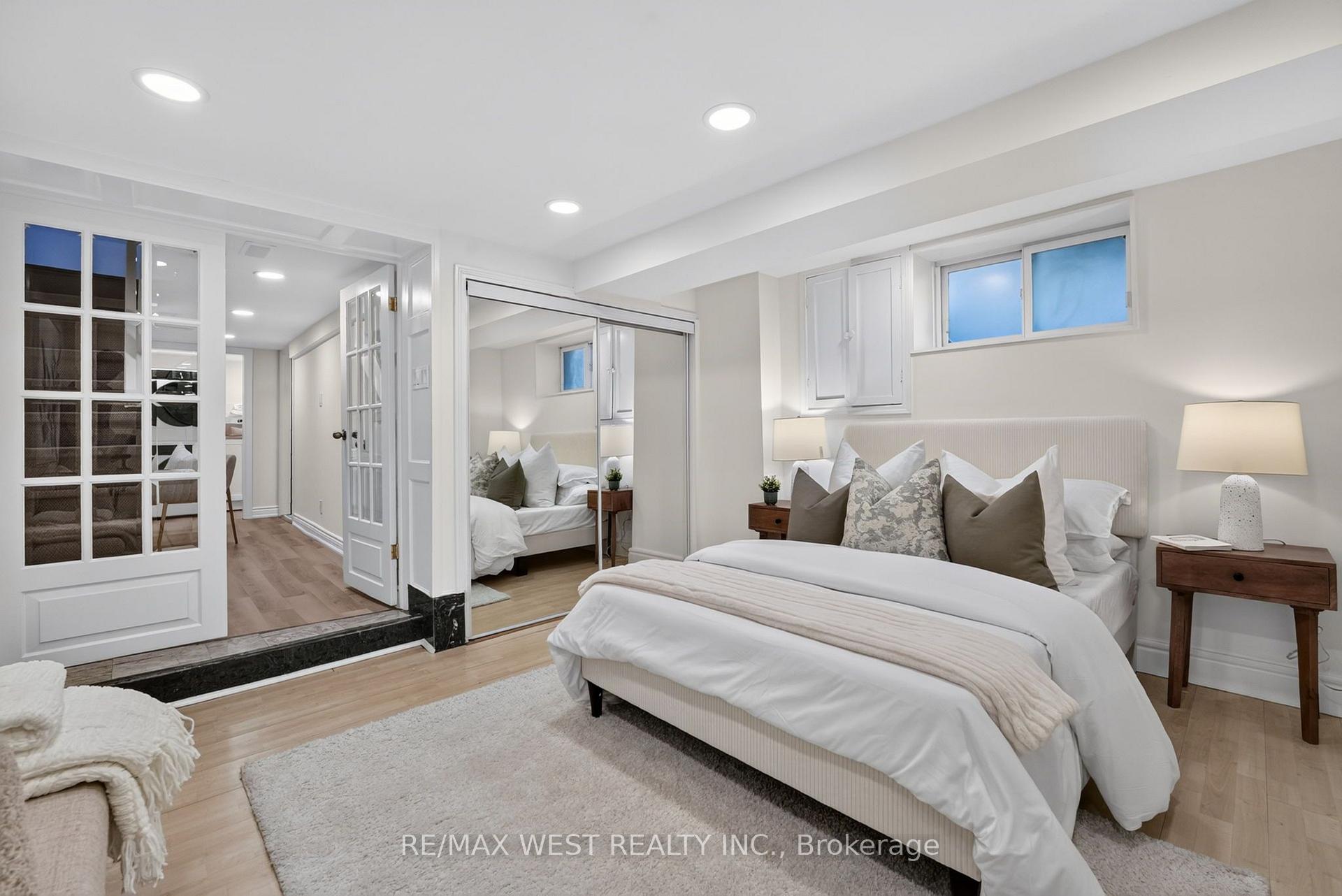 Photo 23 of 47 Deforest Road, Toronto, High Park-Swansea — HOMEH