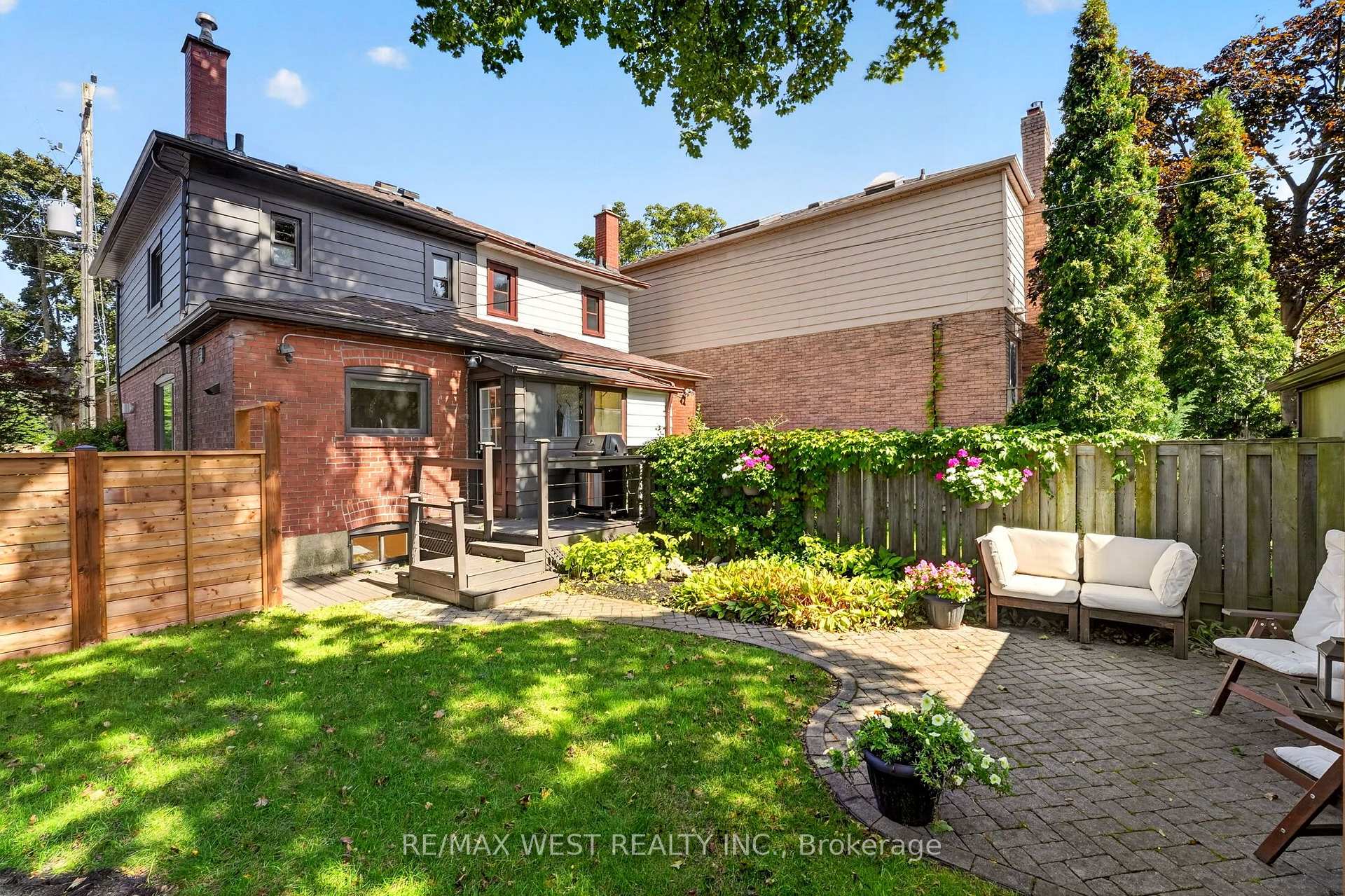 Photo 31 of 47 Deforest Road, Toronto, High Park-Swansea — HOMEH