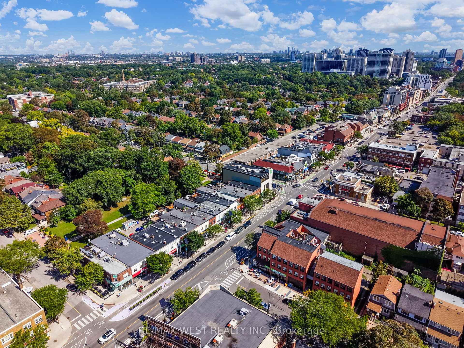 Photo 35 of 47 Deforest Road, Toronto, High Park-Swansea — HOMEH