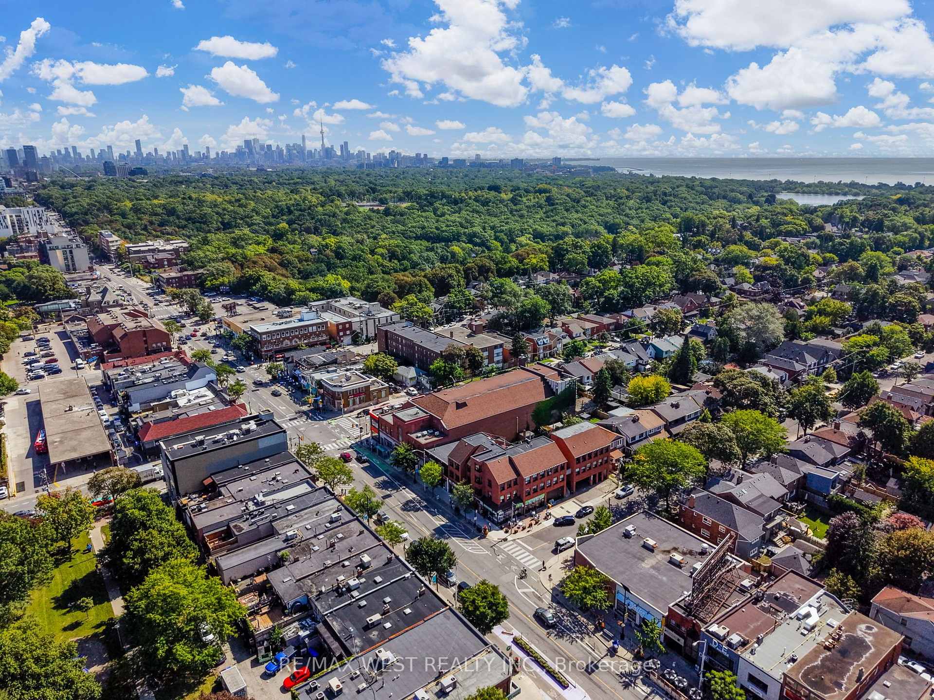 Photo 36 of 47 Deforest Road, Toronto, High Park-Swansea — HOMEH