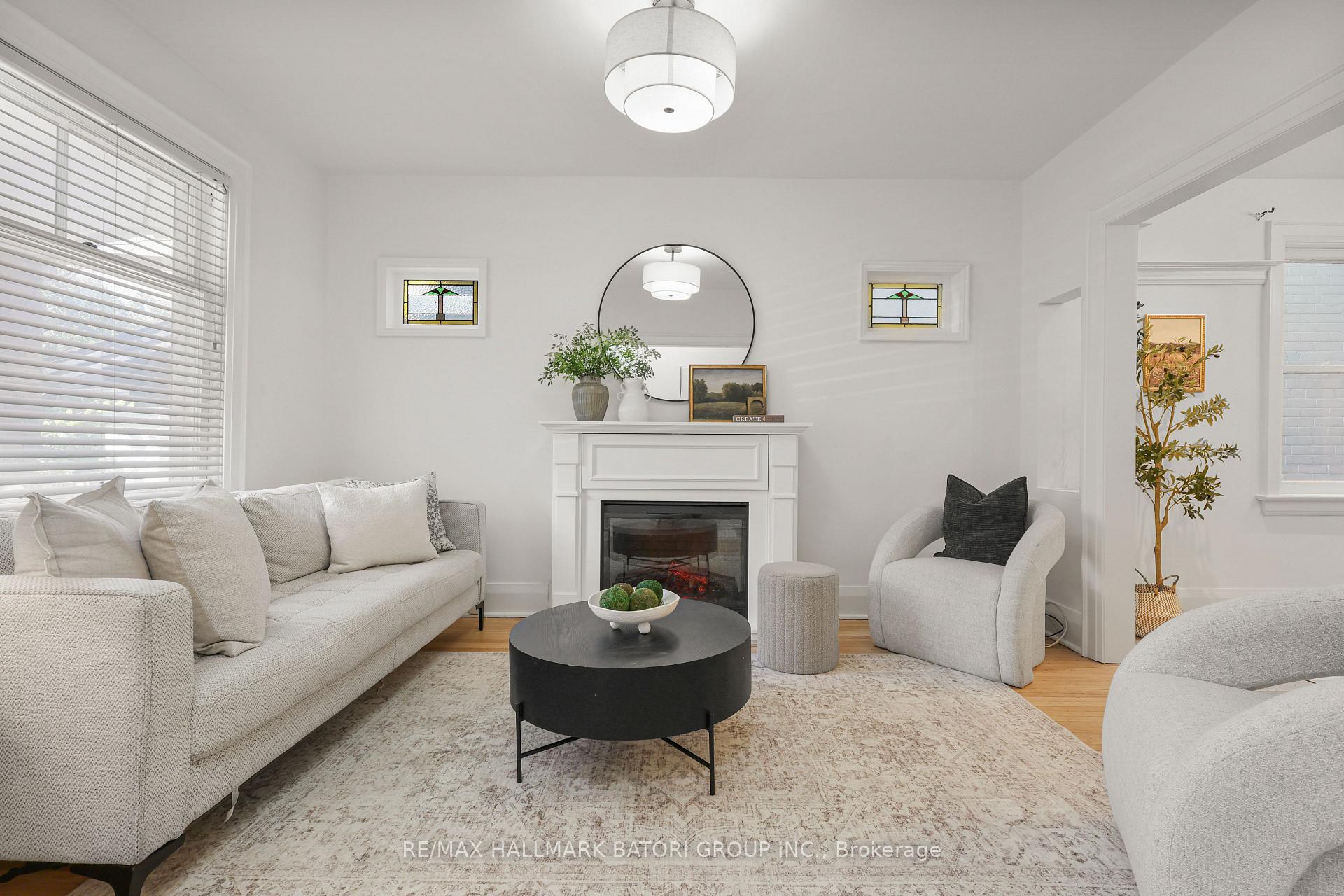 Photo 4 of 104 Orchard View Boulevard, Toronto, Yonge-Eglinton — HOMEH