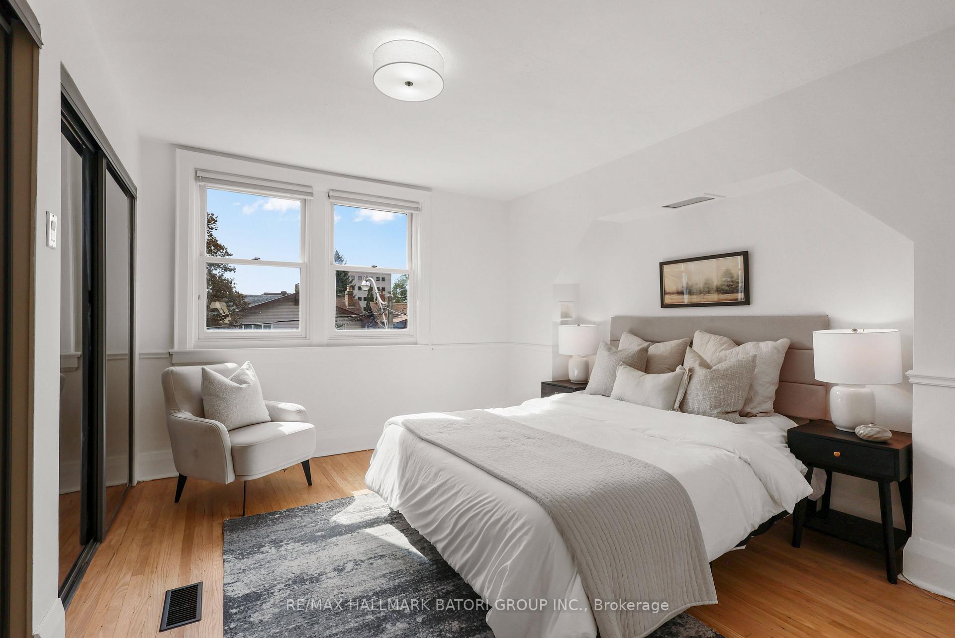 Photo 17 of 104 Orchard View Boulevard, Toronto, Yonge-Eglinton — HOMEH