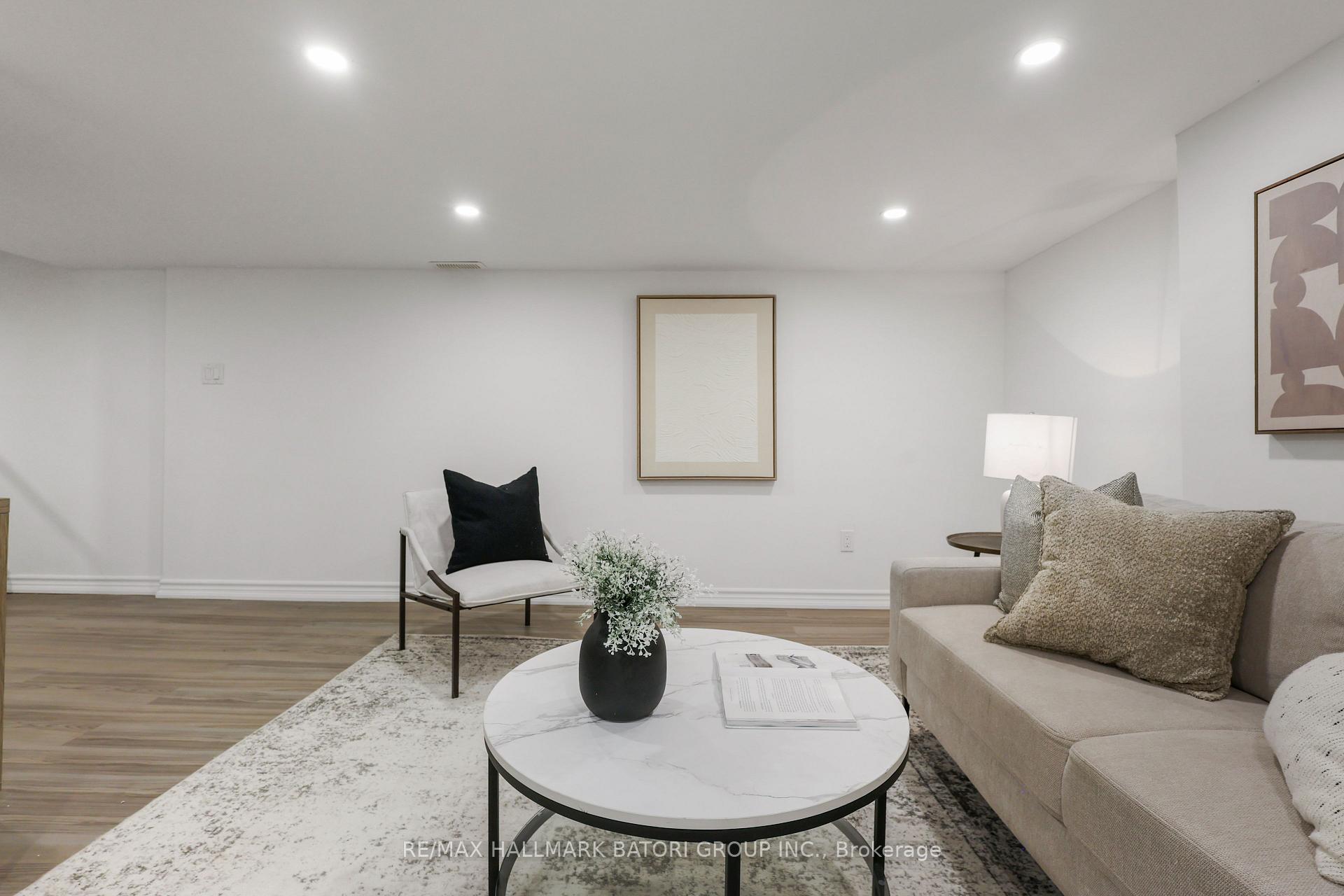 Photo 27 of 104 Orchard View Boulevard, Toronto, Yonge-Eglinton — HOMEH