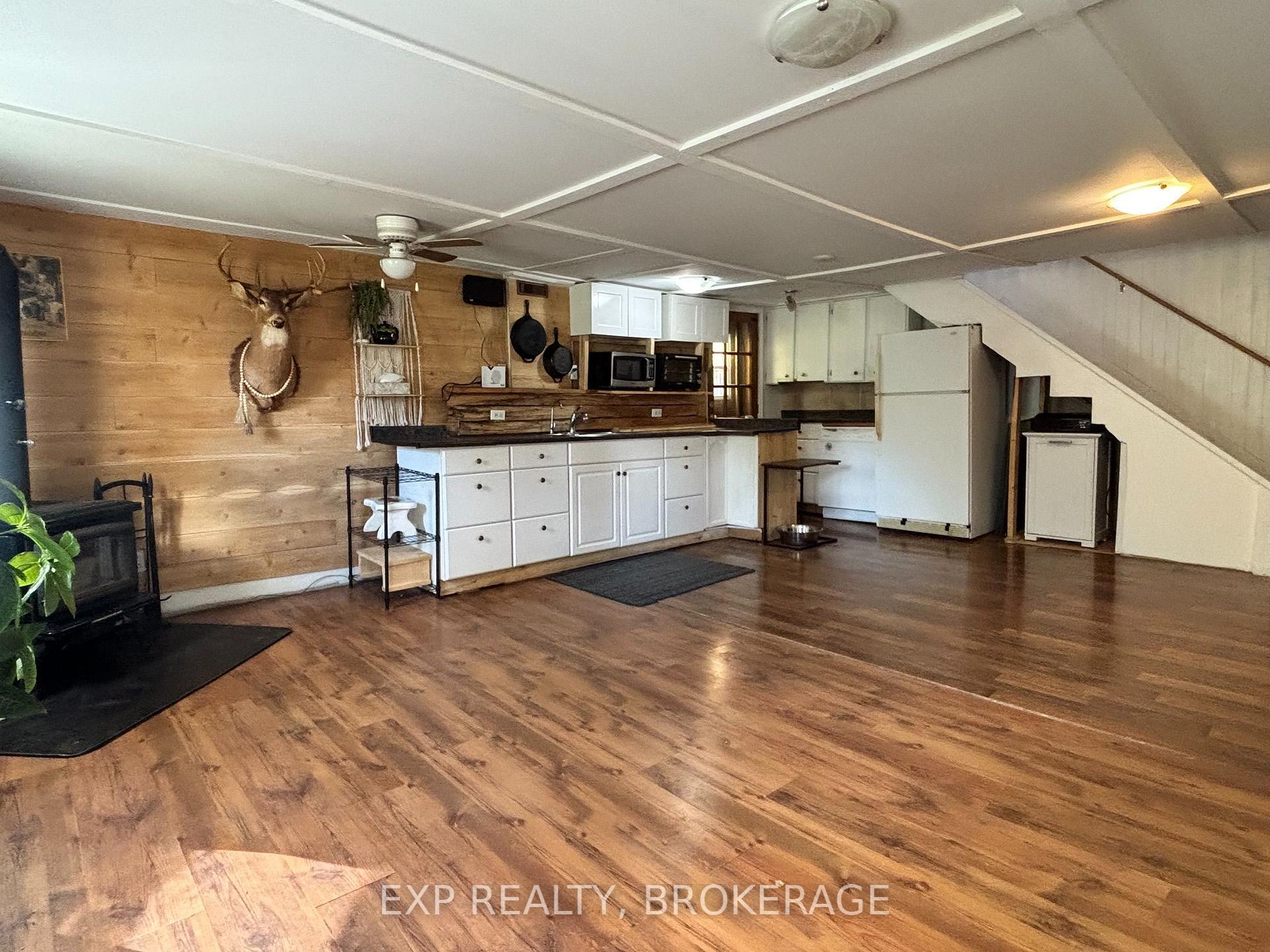 Photo 9 of 1256 Elm Tree Road, Frontenac, Frontenac Centre — HOMEH