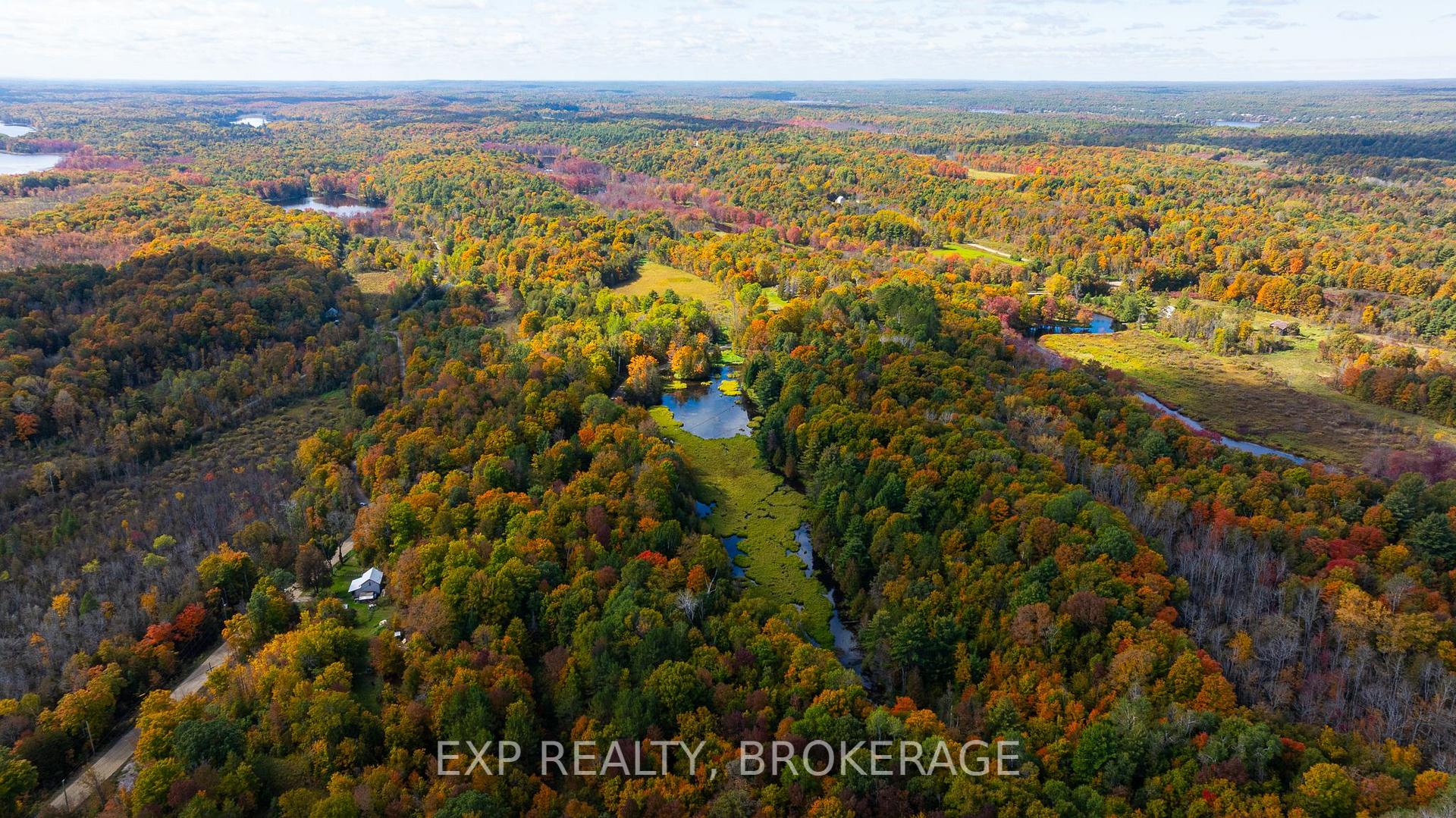 Photo 12 of 1256 Elm Tree Road, Frontenac, Frontenac Centre — HOMEH