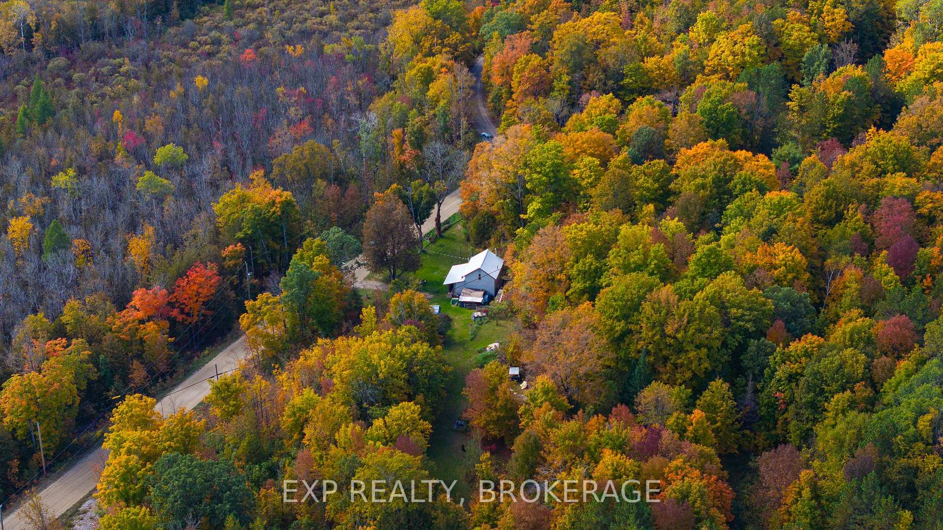 Photo 13 of 1256 Elm Tree Road, Frontenac, Frontenac Centre — HOMEH