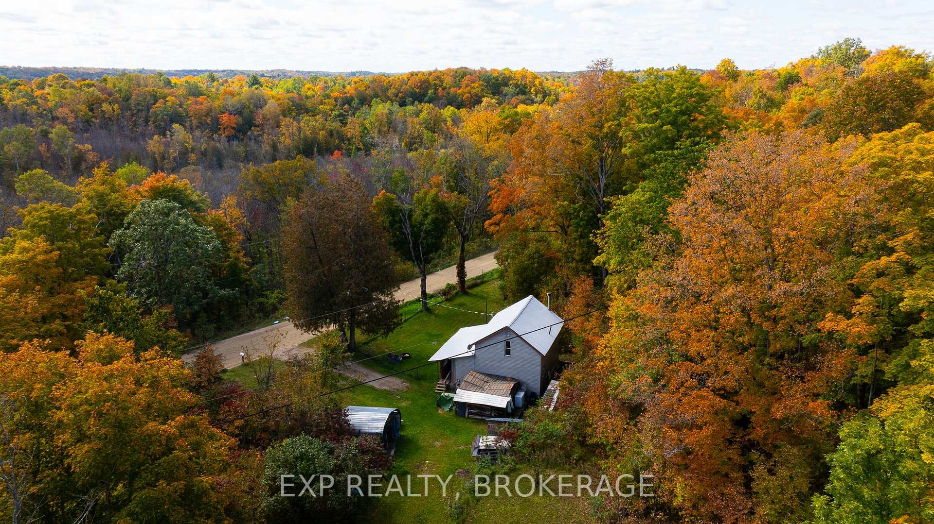 Photo 14 of 1256 Elm Tree Road, Frontenac, Frontenac Centre — HOMEH
