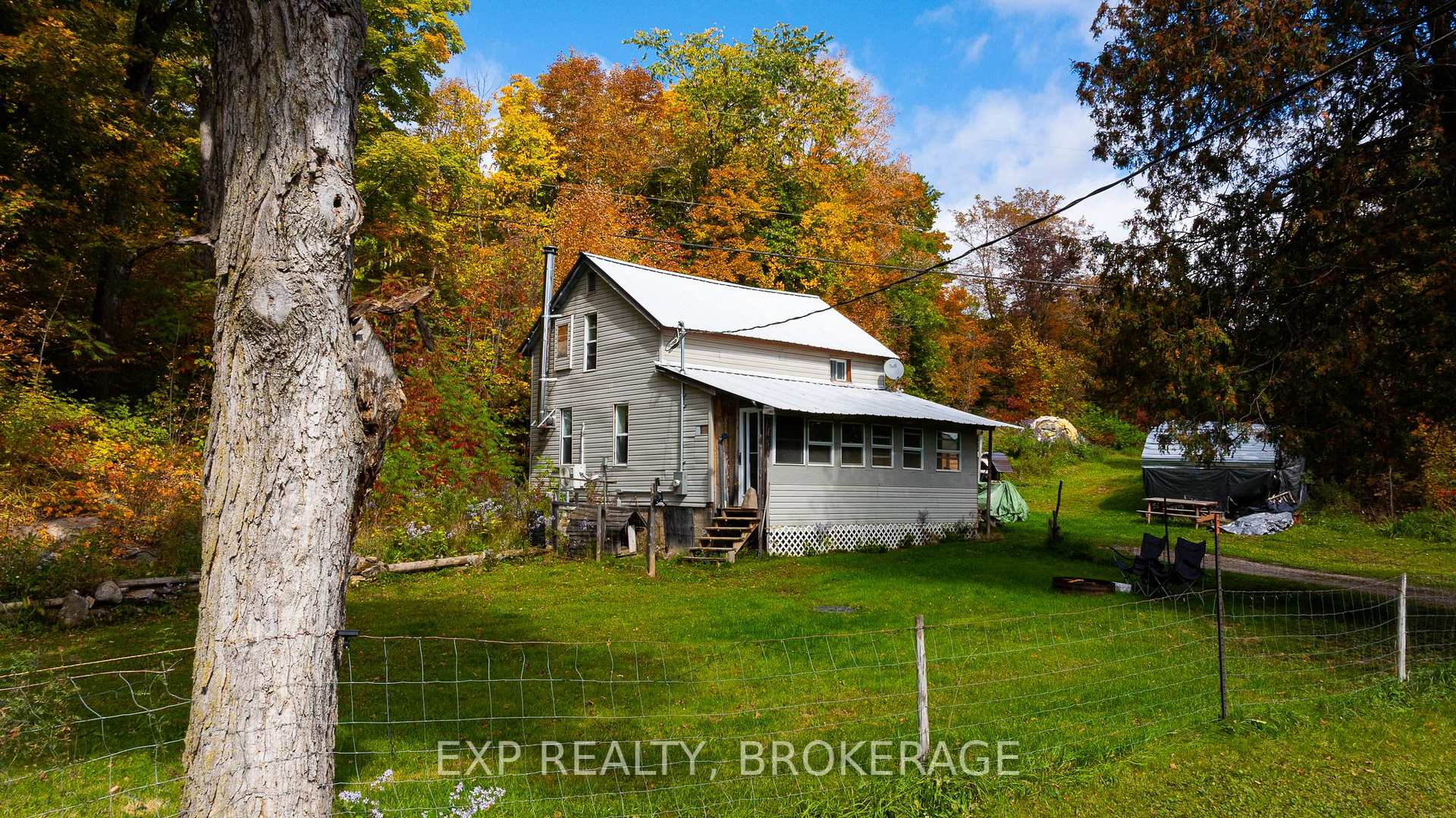 Photo 15 of 1256 Elm Tree Road, Frontenac, Frontenac Centre — HOMEH