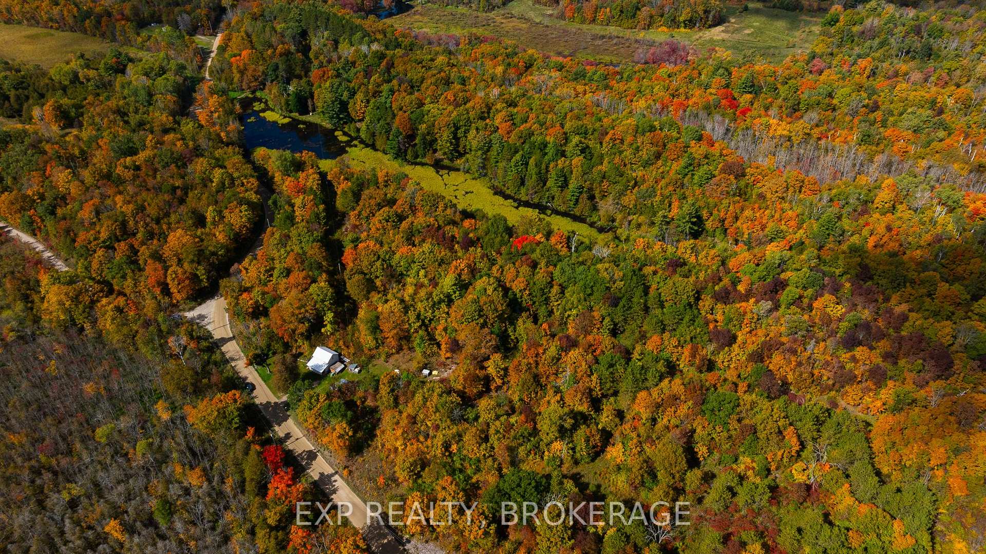Photo 16 of 1256 Elm Tree Road, Frontenac, Frontenac Centre — HOMEH