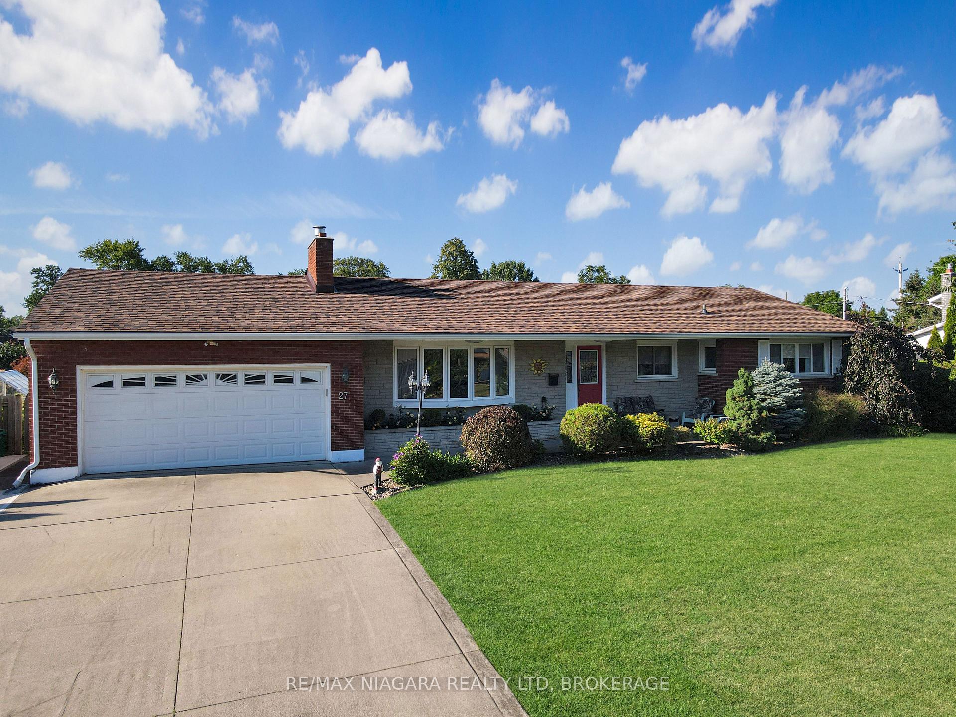 Photo of 27 Lindbergh Drive