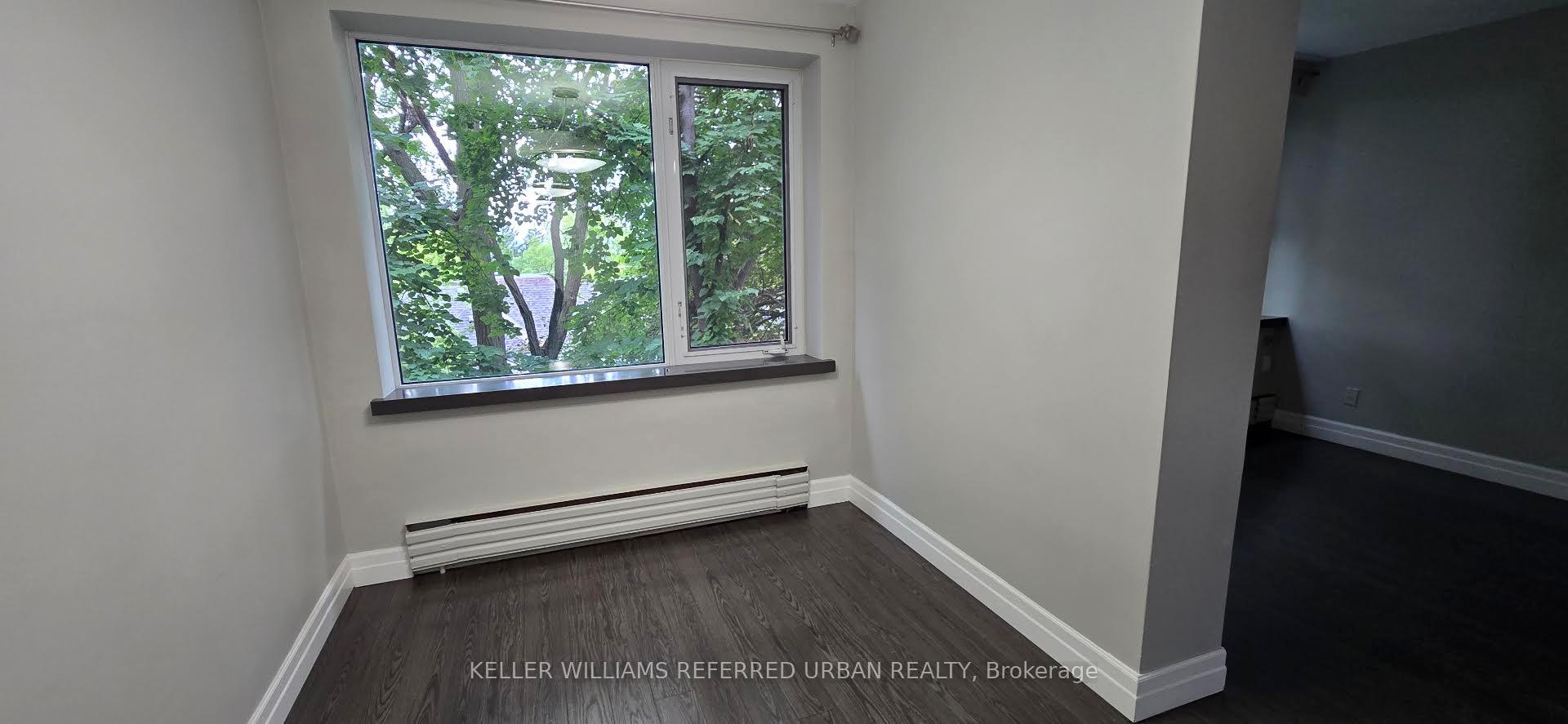 Photo 6 of Unit 308, 1901 Bayview Avenue, Toronto, Leaside — HOMEH