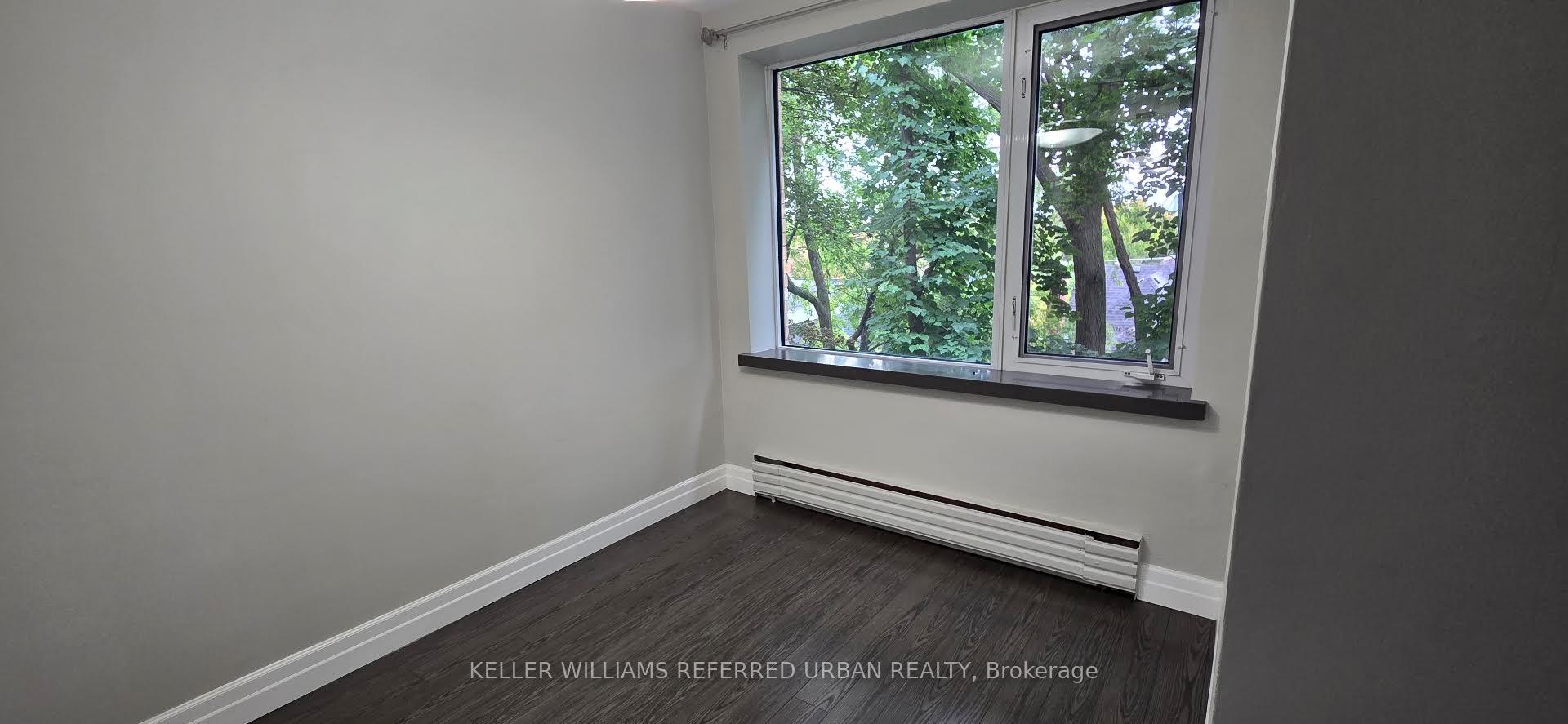 Photo 7 of Unit 308, 1901 Bayview Avenue, Toronto, Leaside — HOMEH