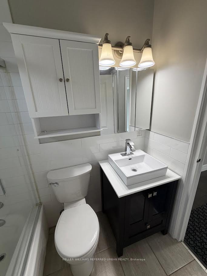 Photo 14 of Unit 308, 1901 Bayview Avenue, Toronto, Leaside — HOMEH